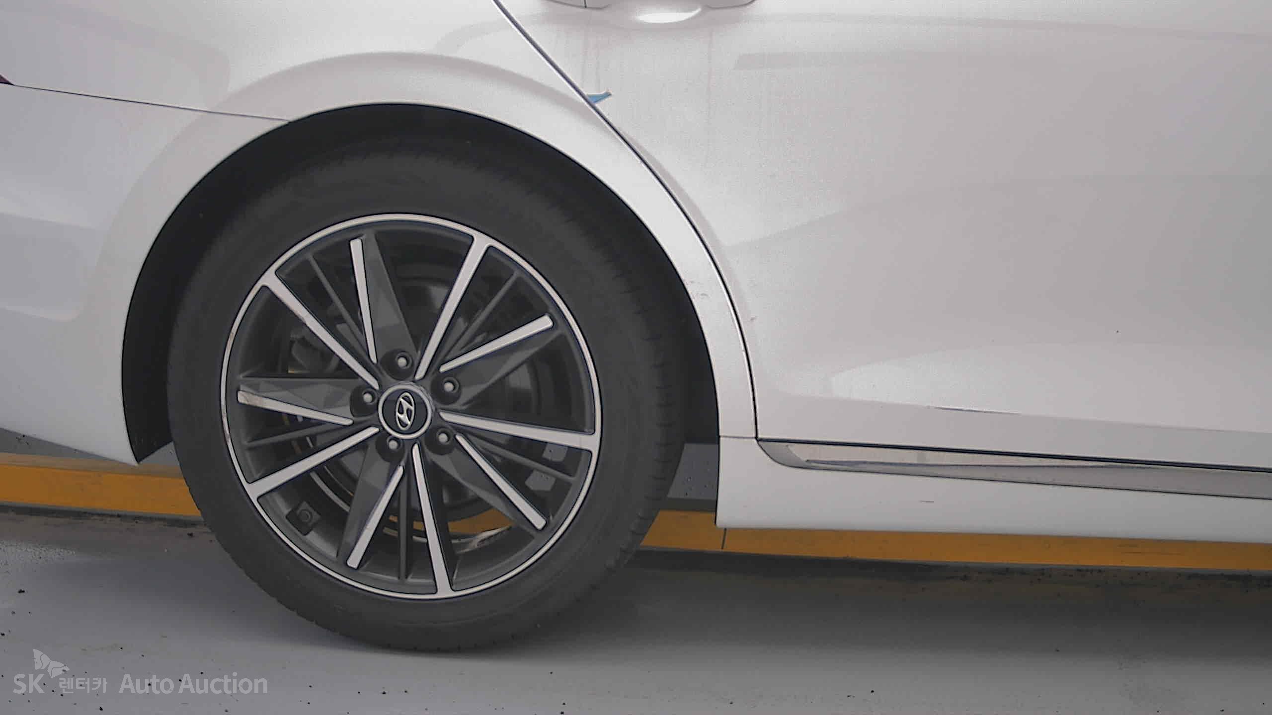 2023 - hyundai grandeur