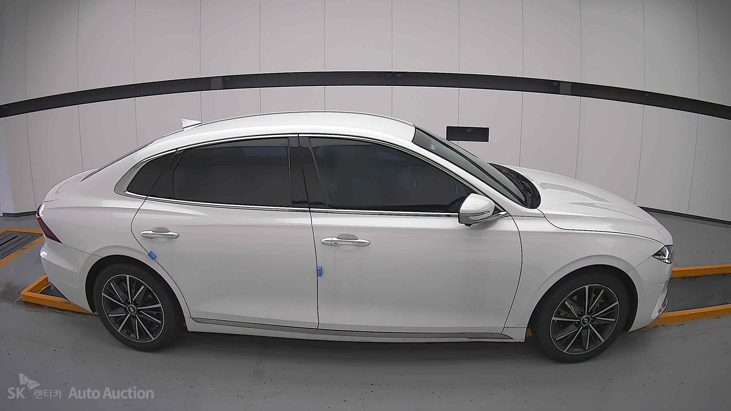 2023 - hyundai grandeur