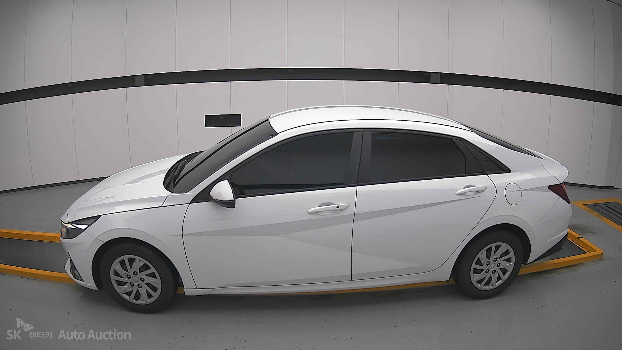 2022 - hyundai avante