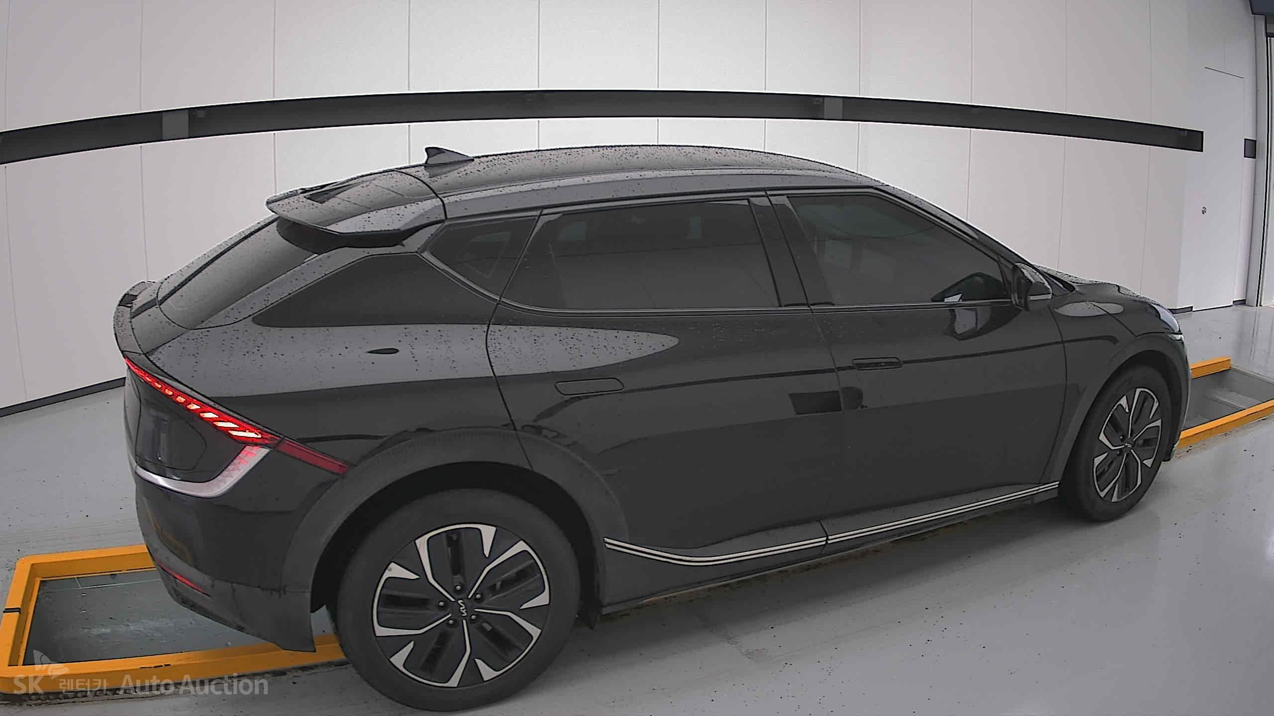 2022 - kia ev6