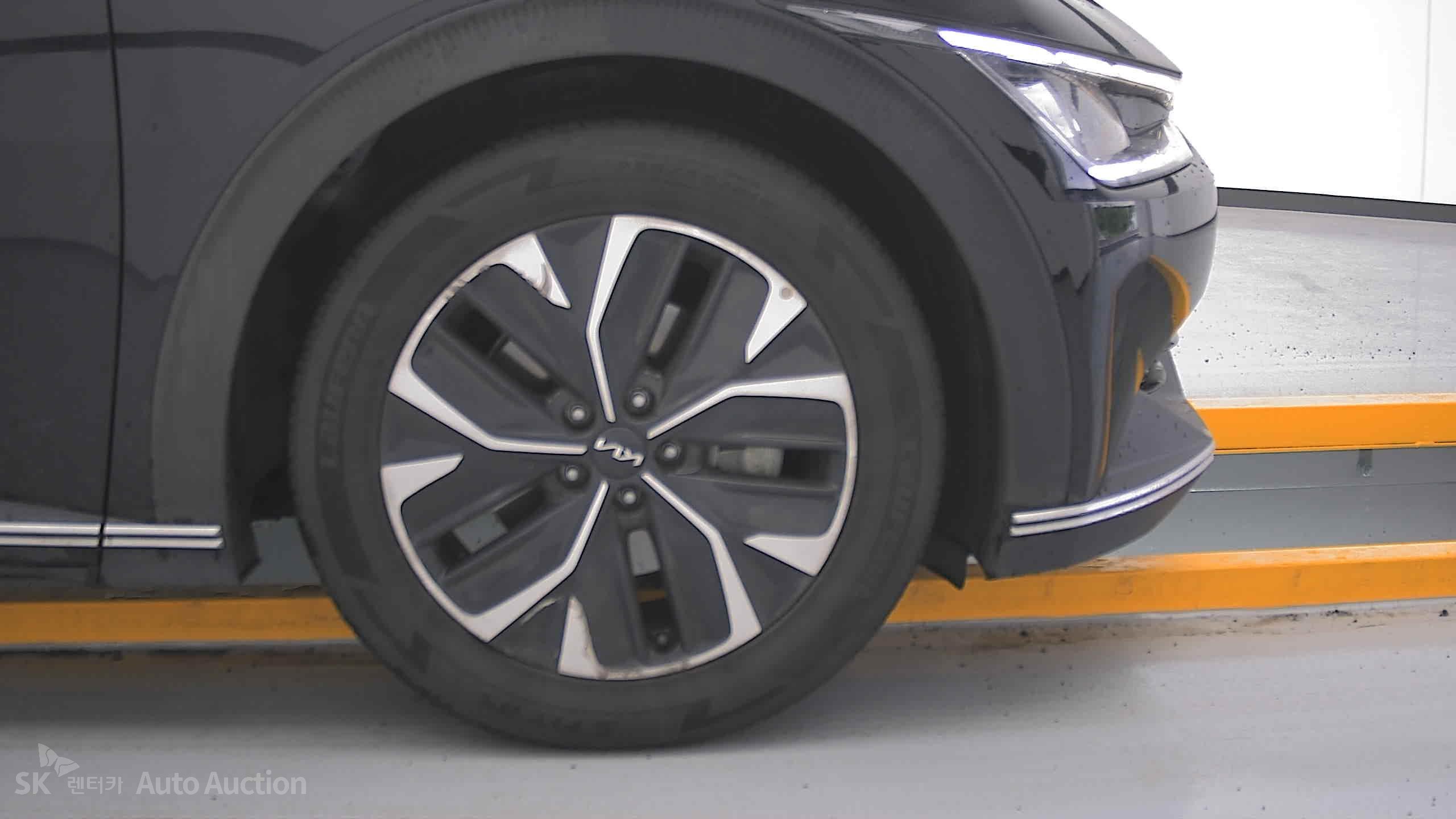 2022 - kia ev6