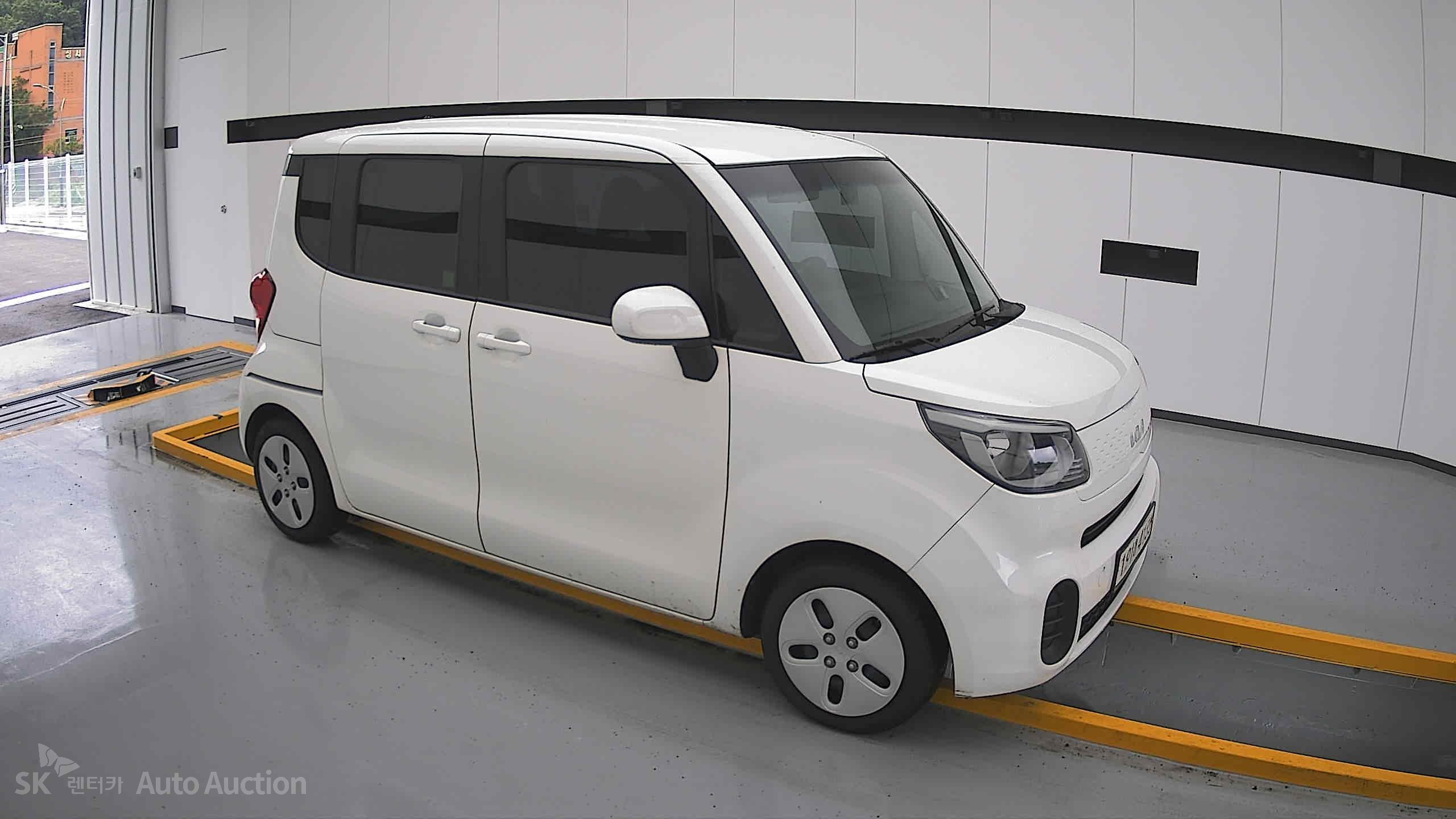 2022 - kia ray