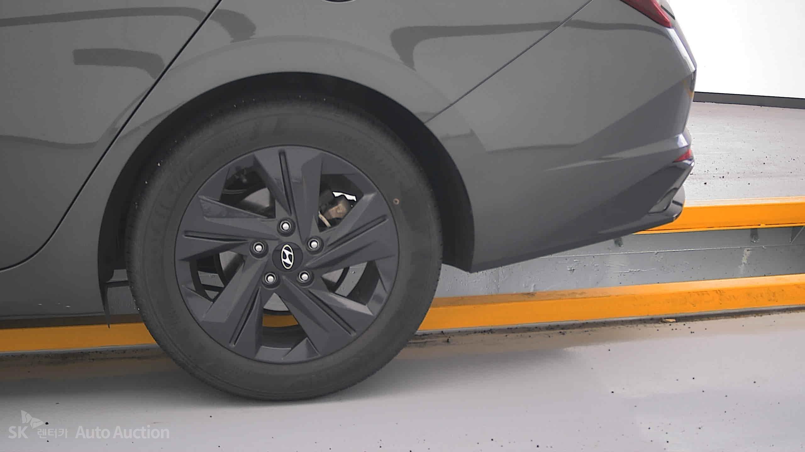 2023 - hyundai avante