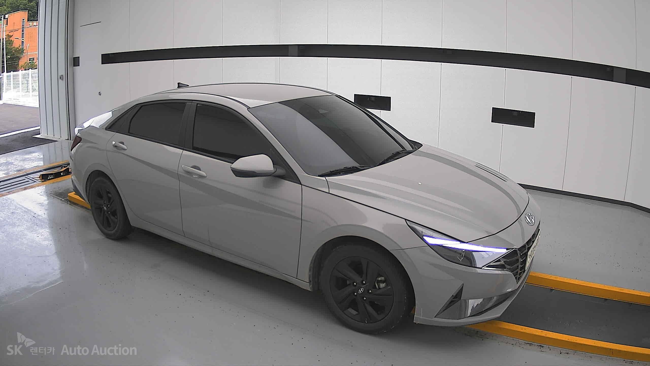 2023 - hyundai avante