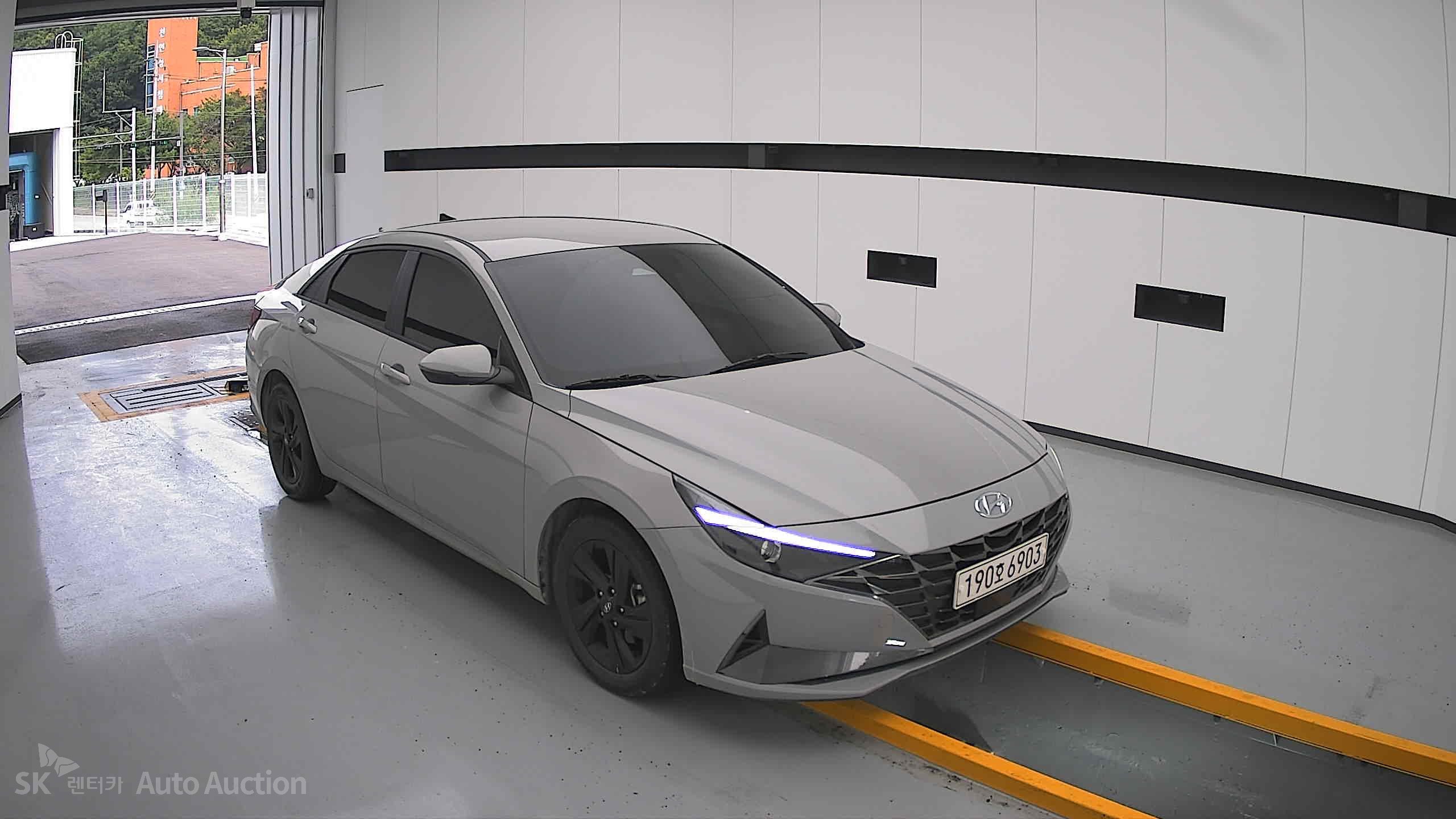 2023 - hyundai avante