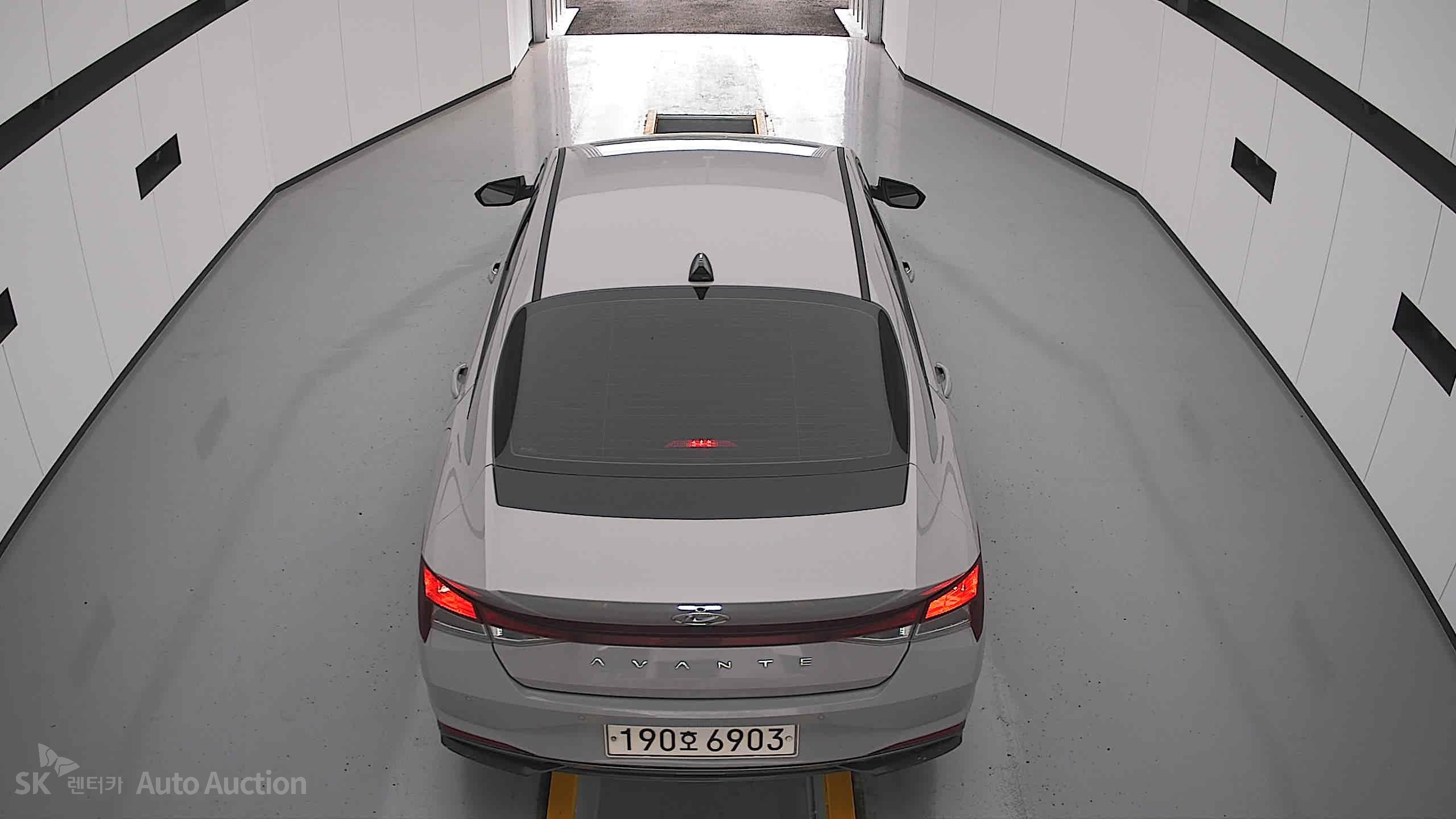 2023 - hyundai avante