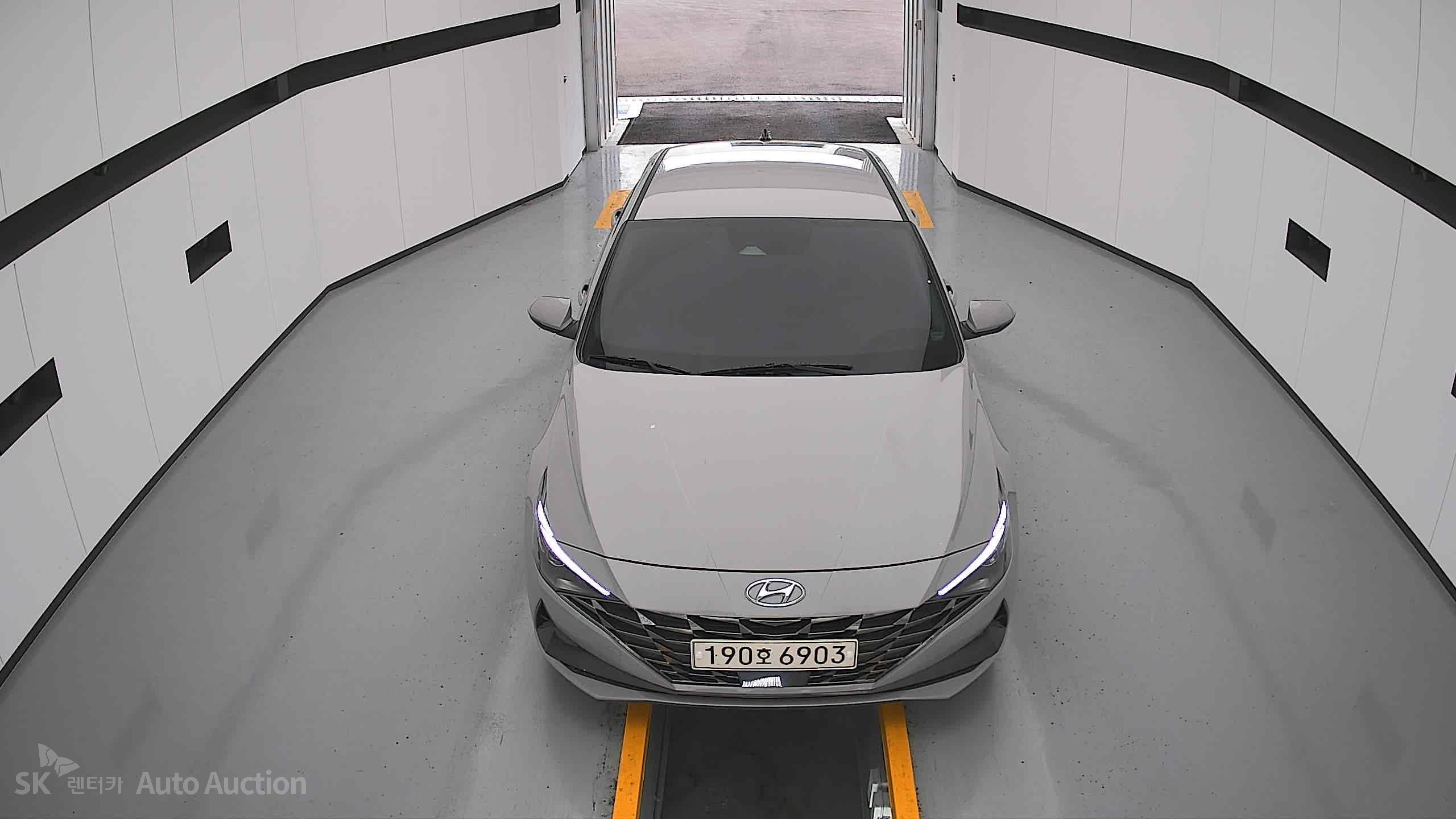 2023 - hyundai avante