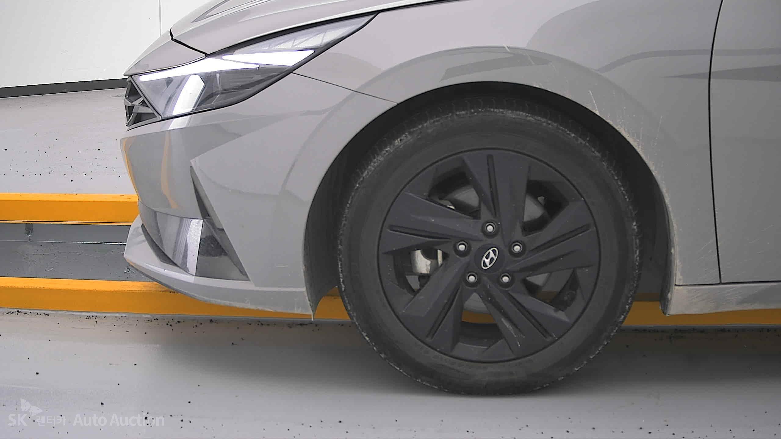 2023 - hyundai avante