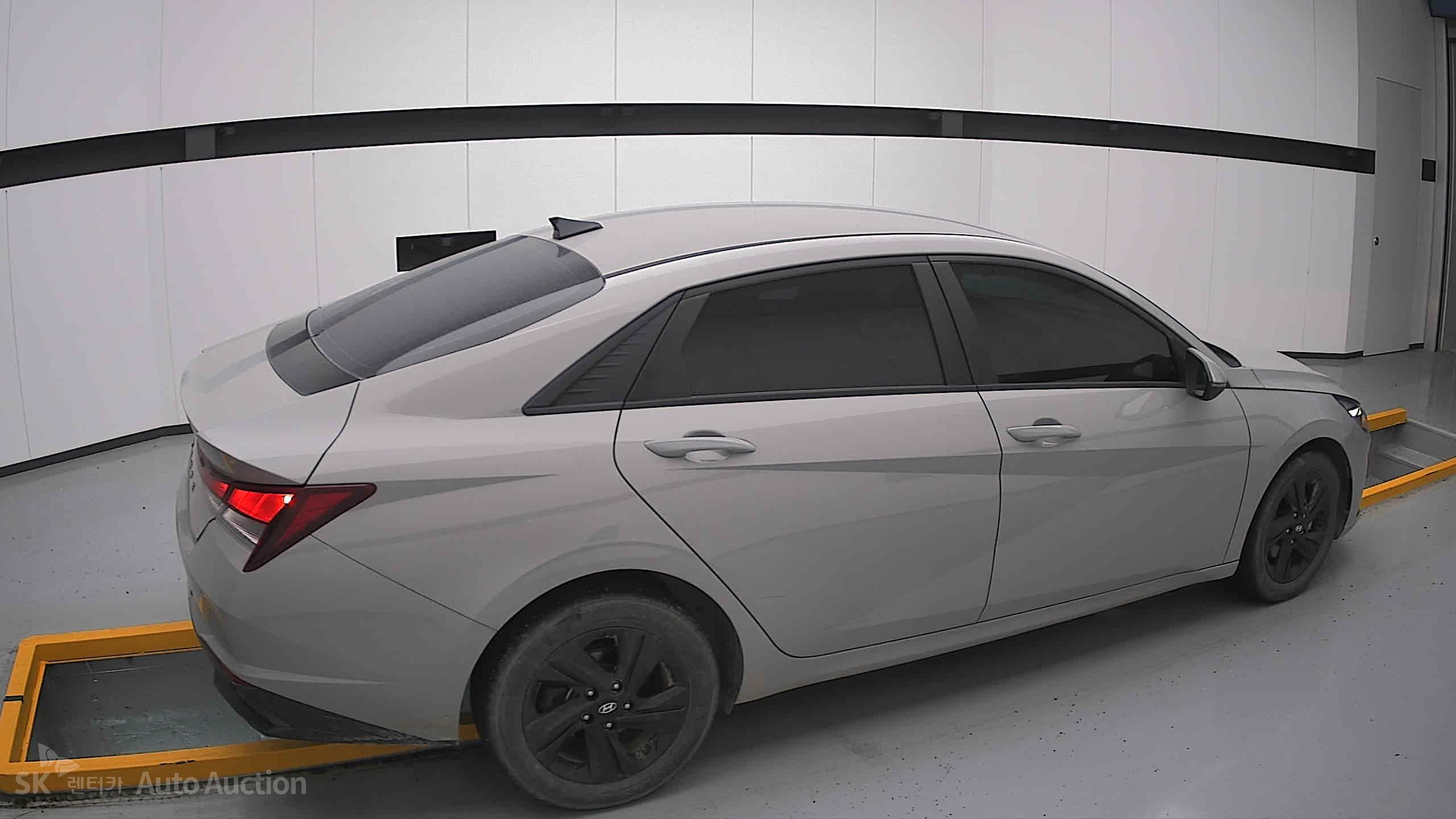 2023 - hyundai avante