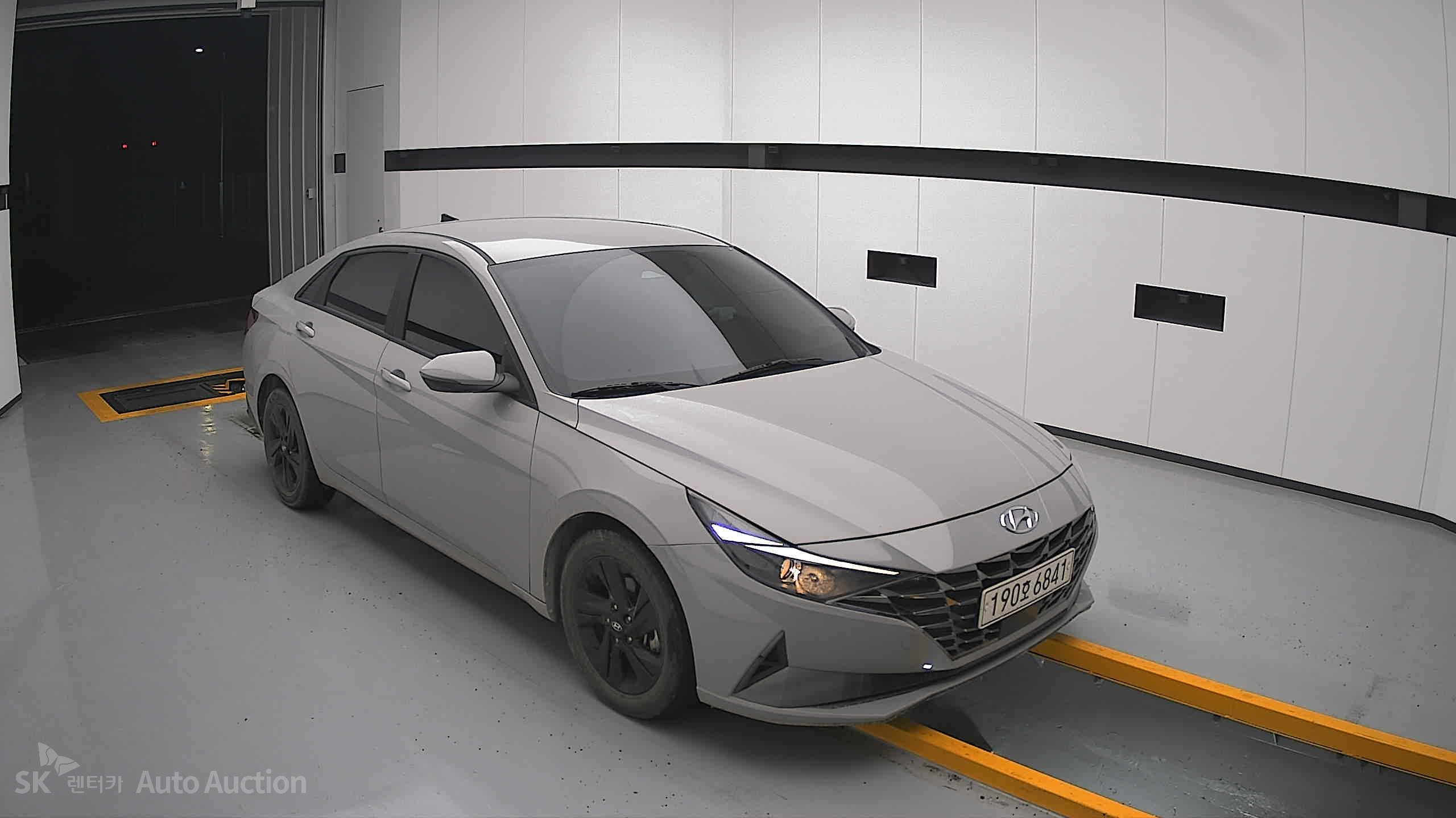 2023 - hyundai avante