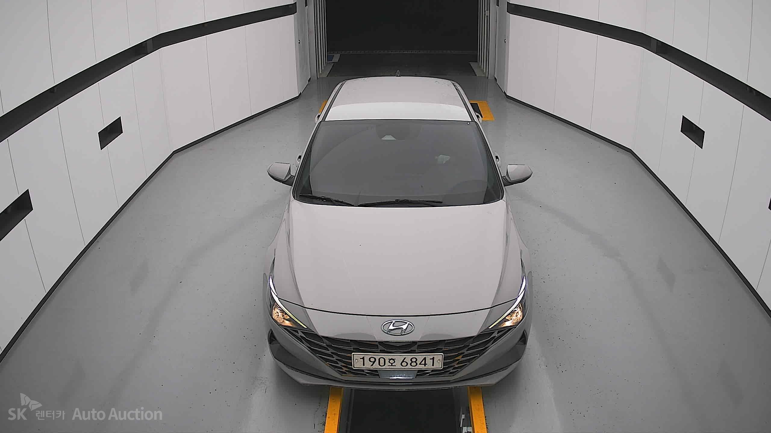 2023 - hyundai avante
