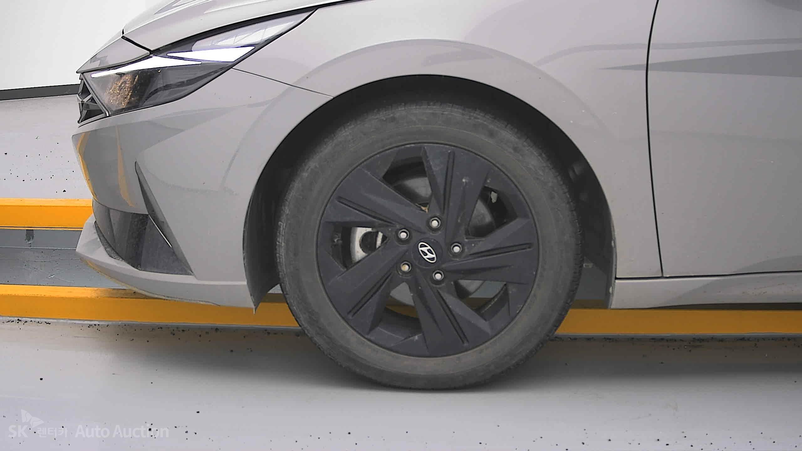 2023 - hyundai avante