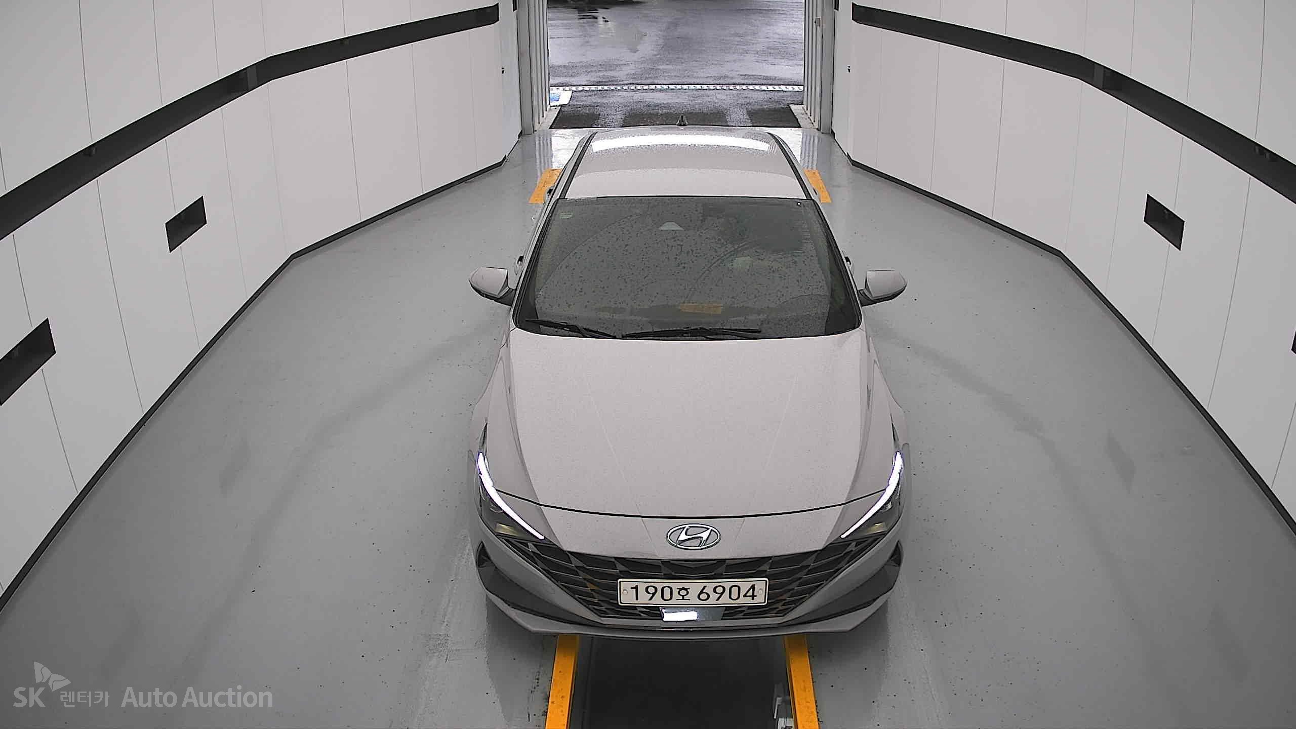 2023 - hyundai avante