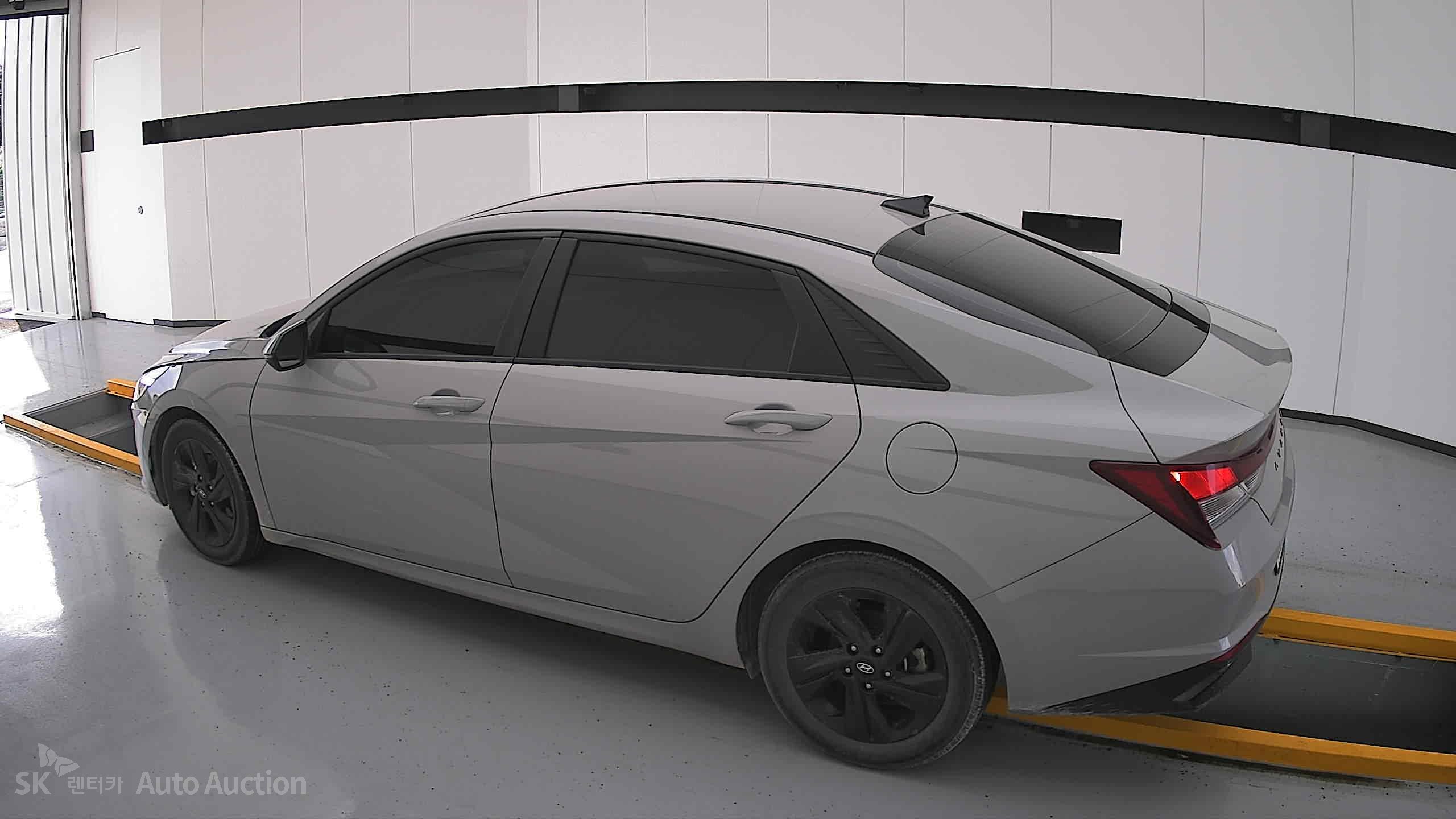 2023 - hyundai avante