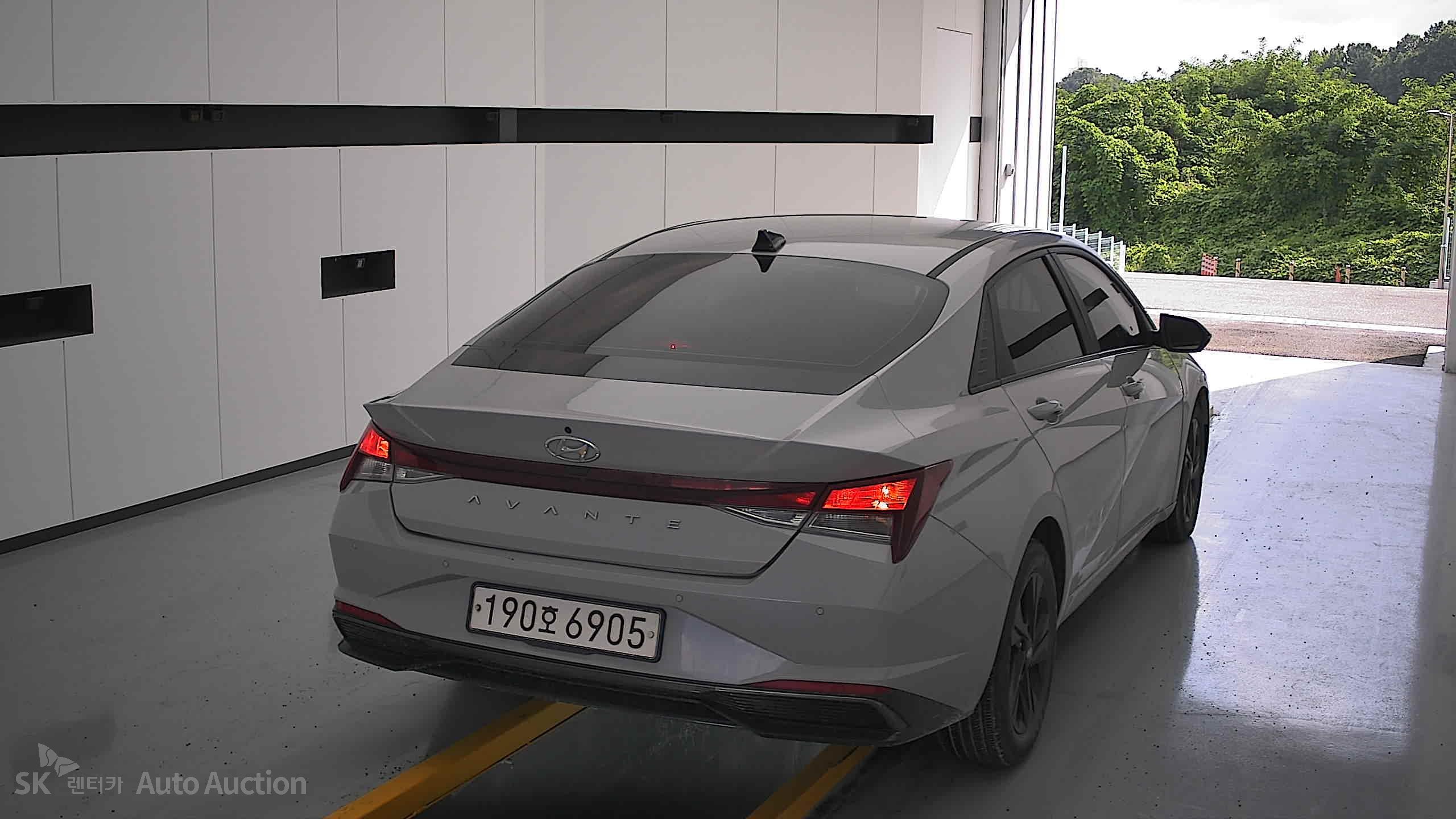 2023 - hyundai avante