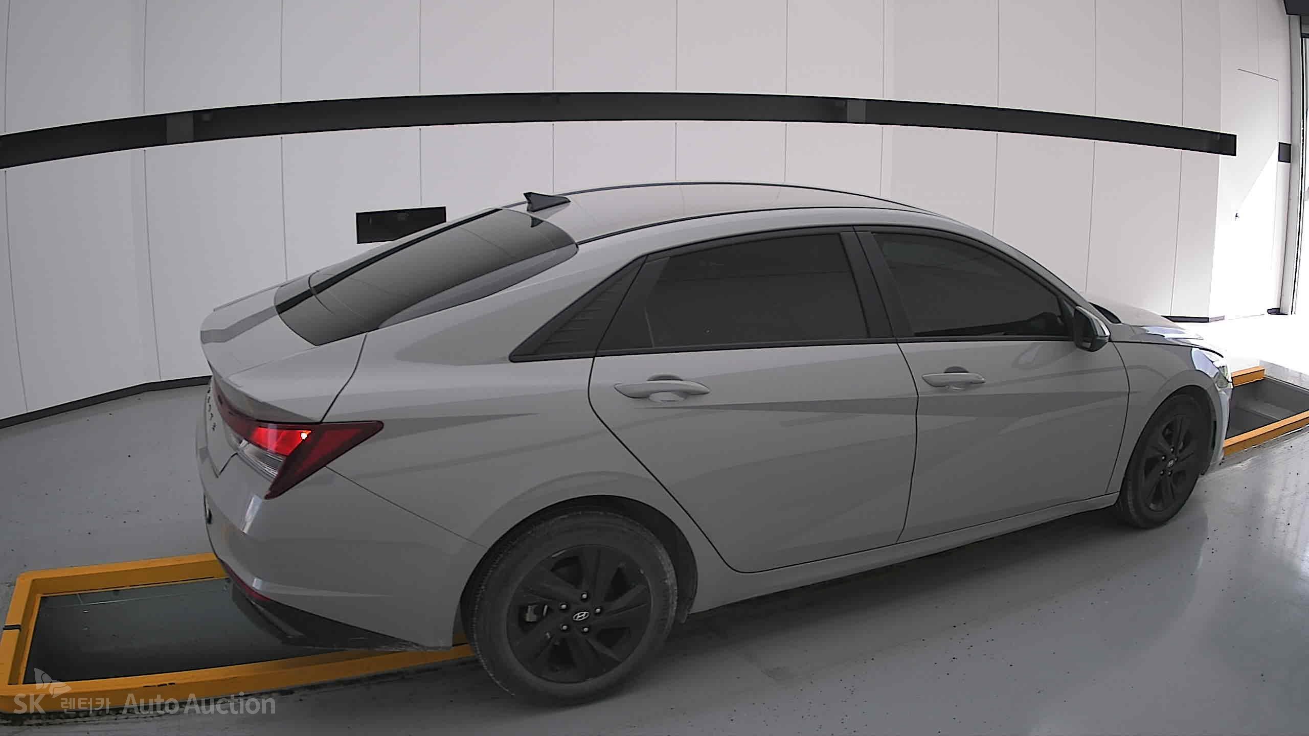 2023 - hyundai avante