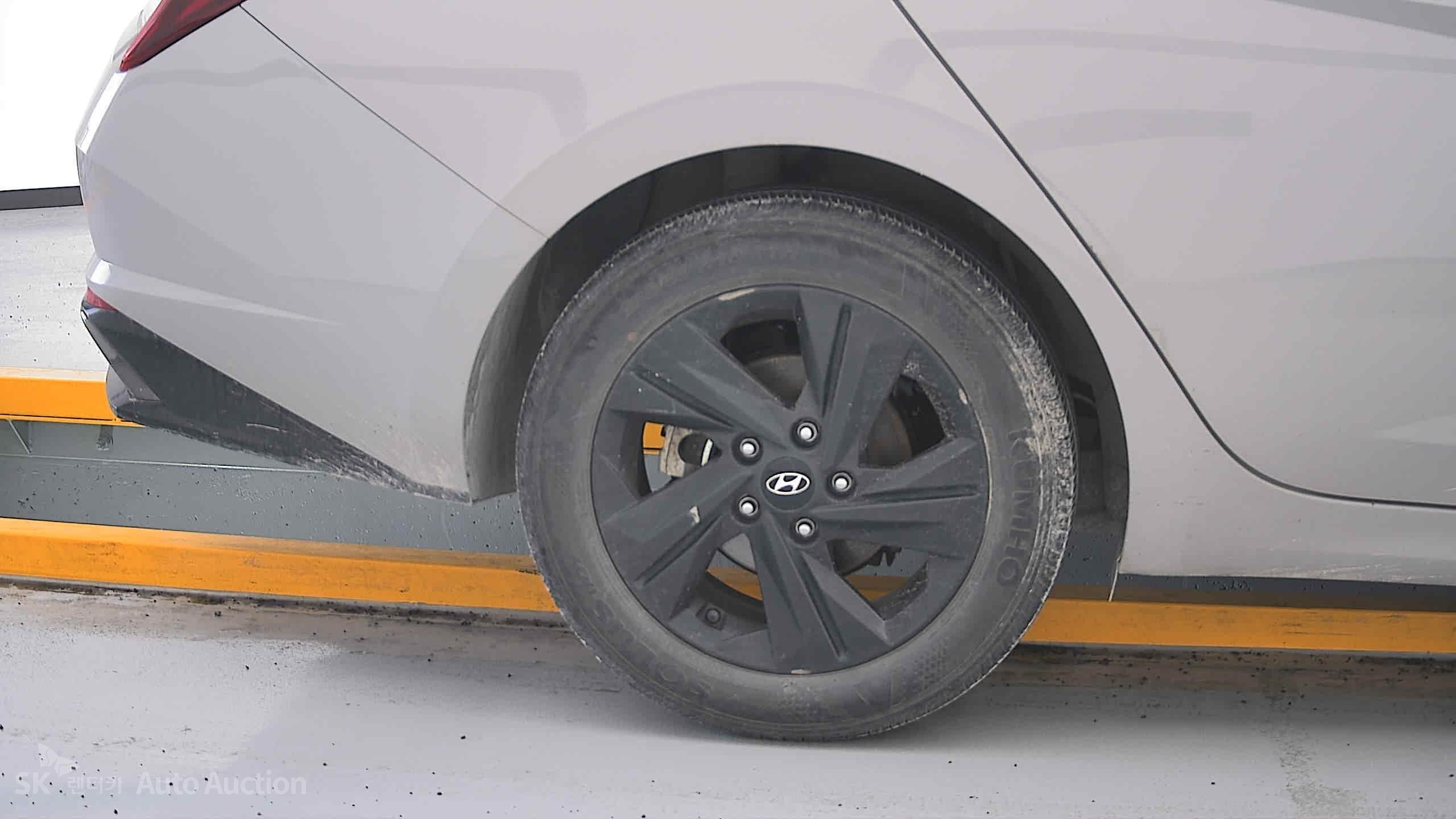 2023 - hyundai avante