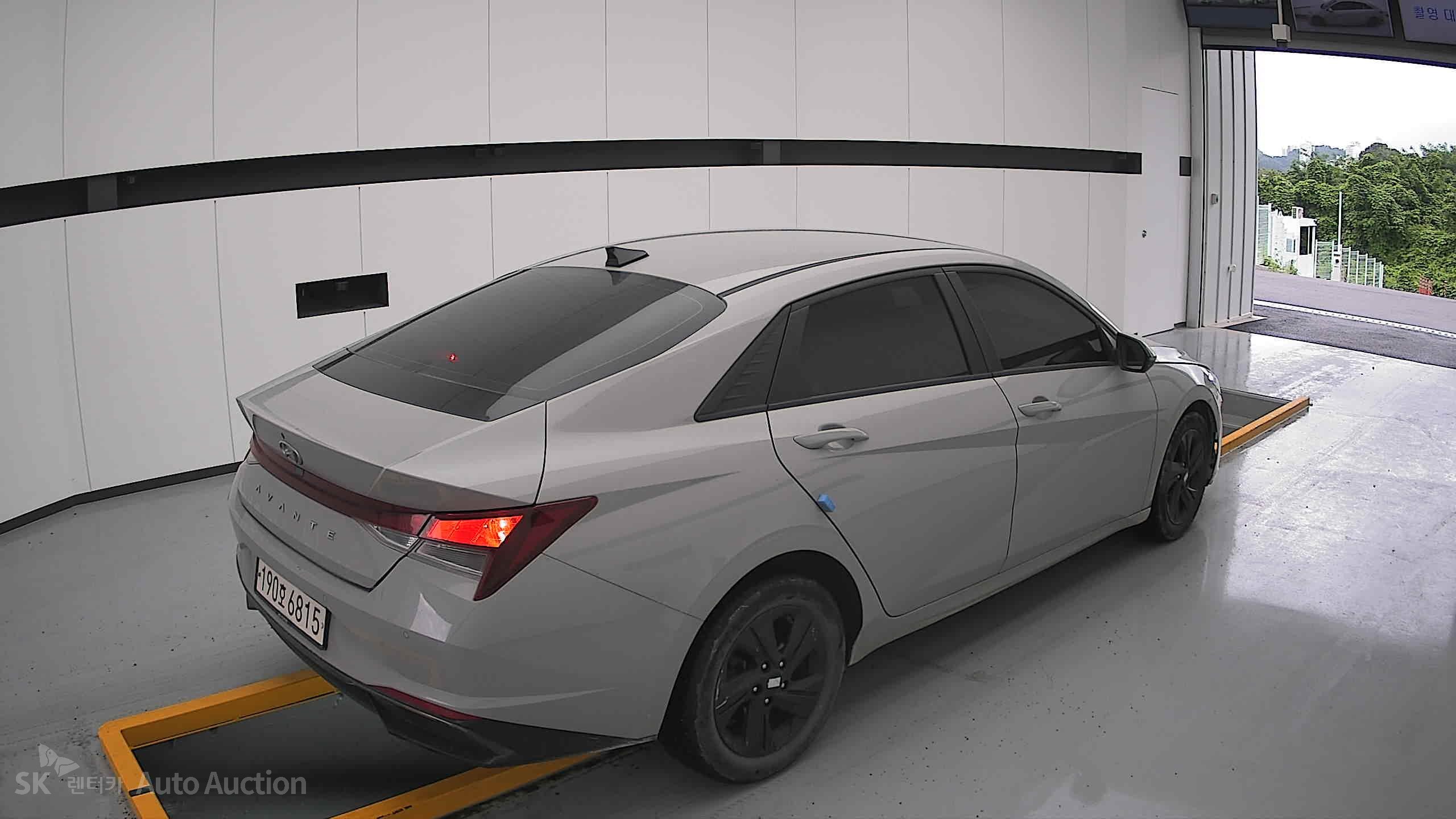 2023 - hyundai avante
