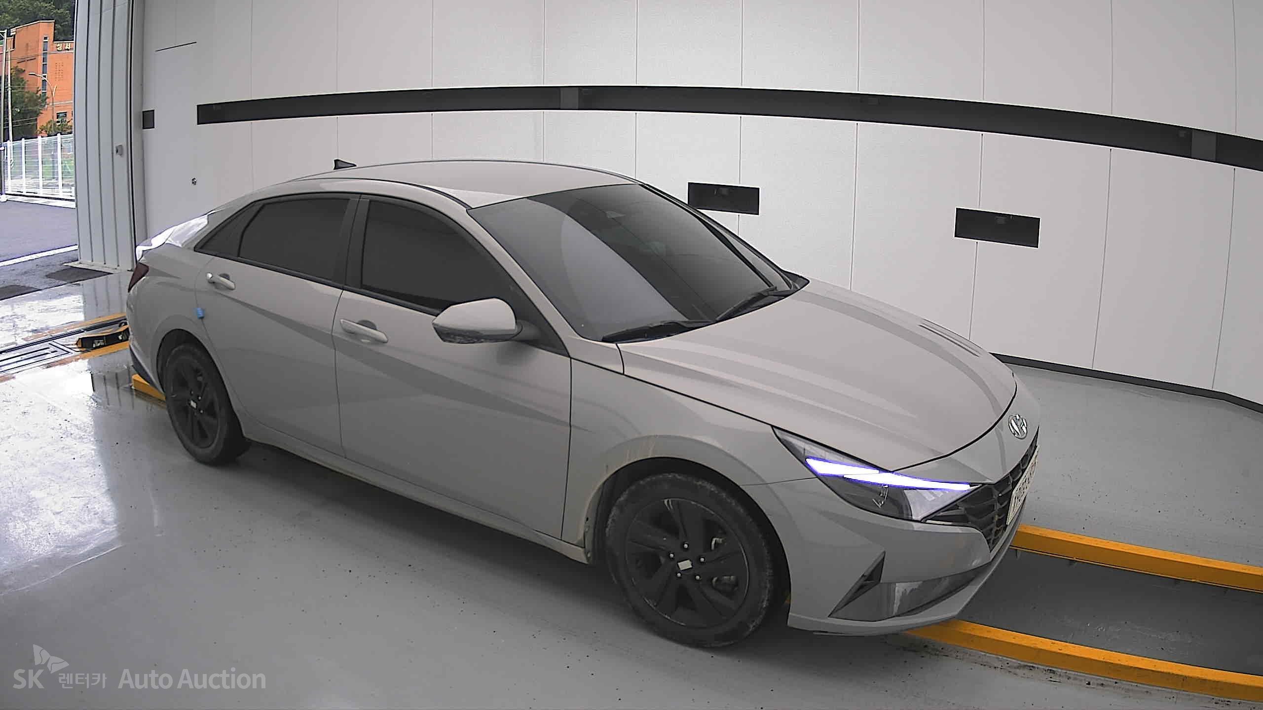 2023 - hyundai avante