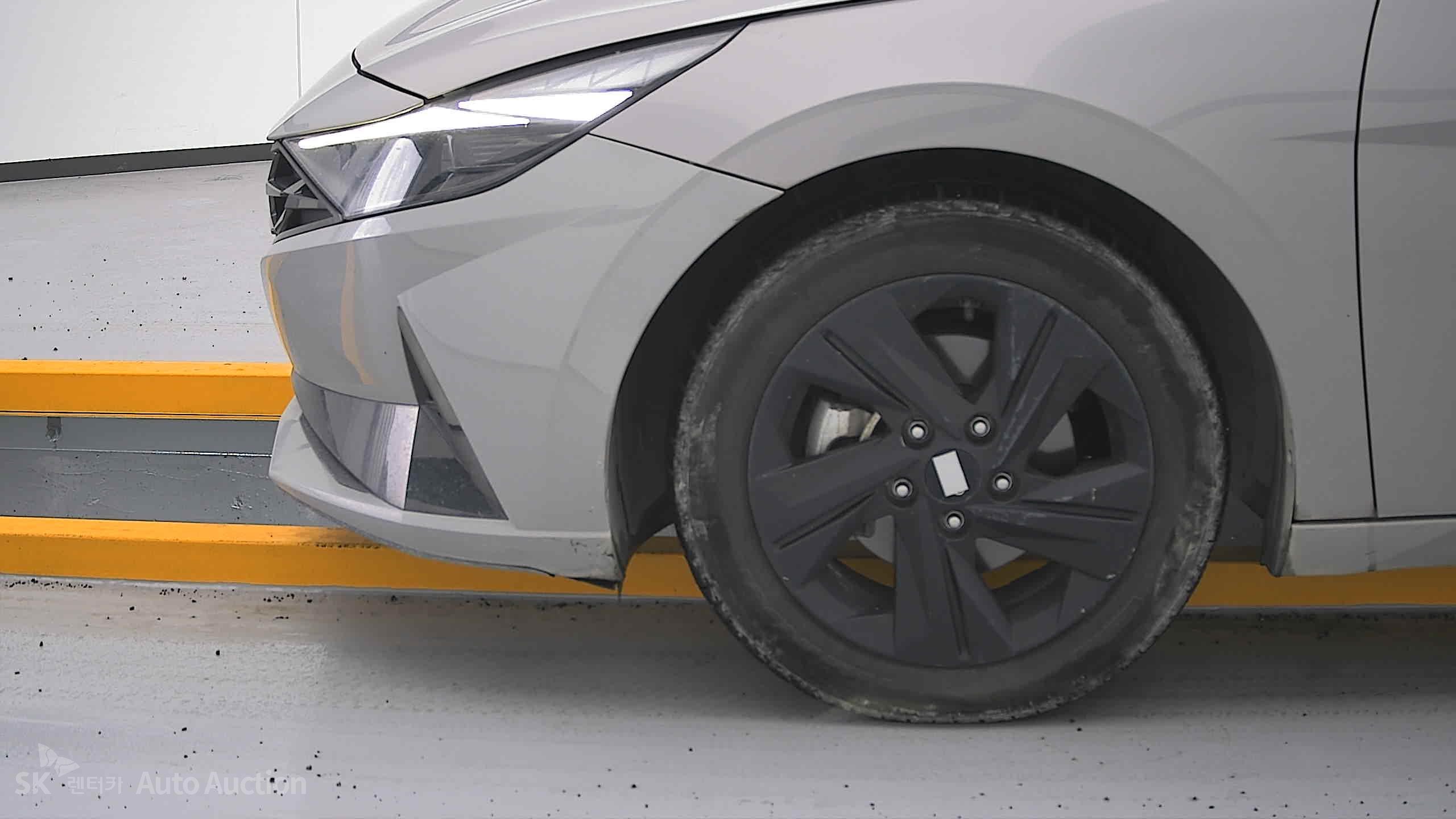 2023 - hyundai avante