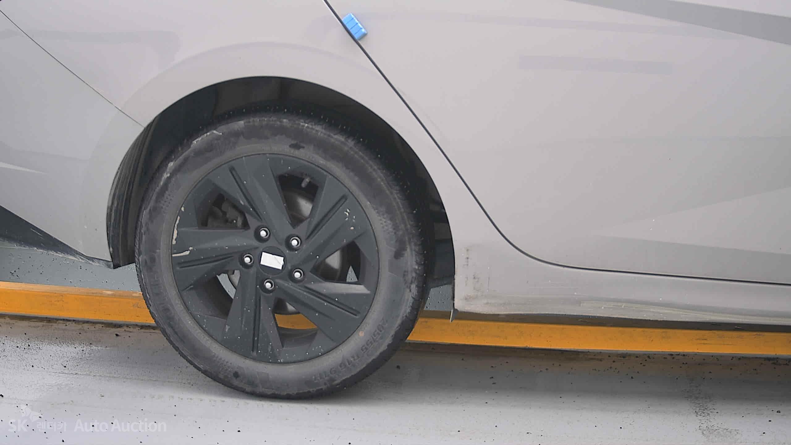 2023 - hyundai avante