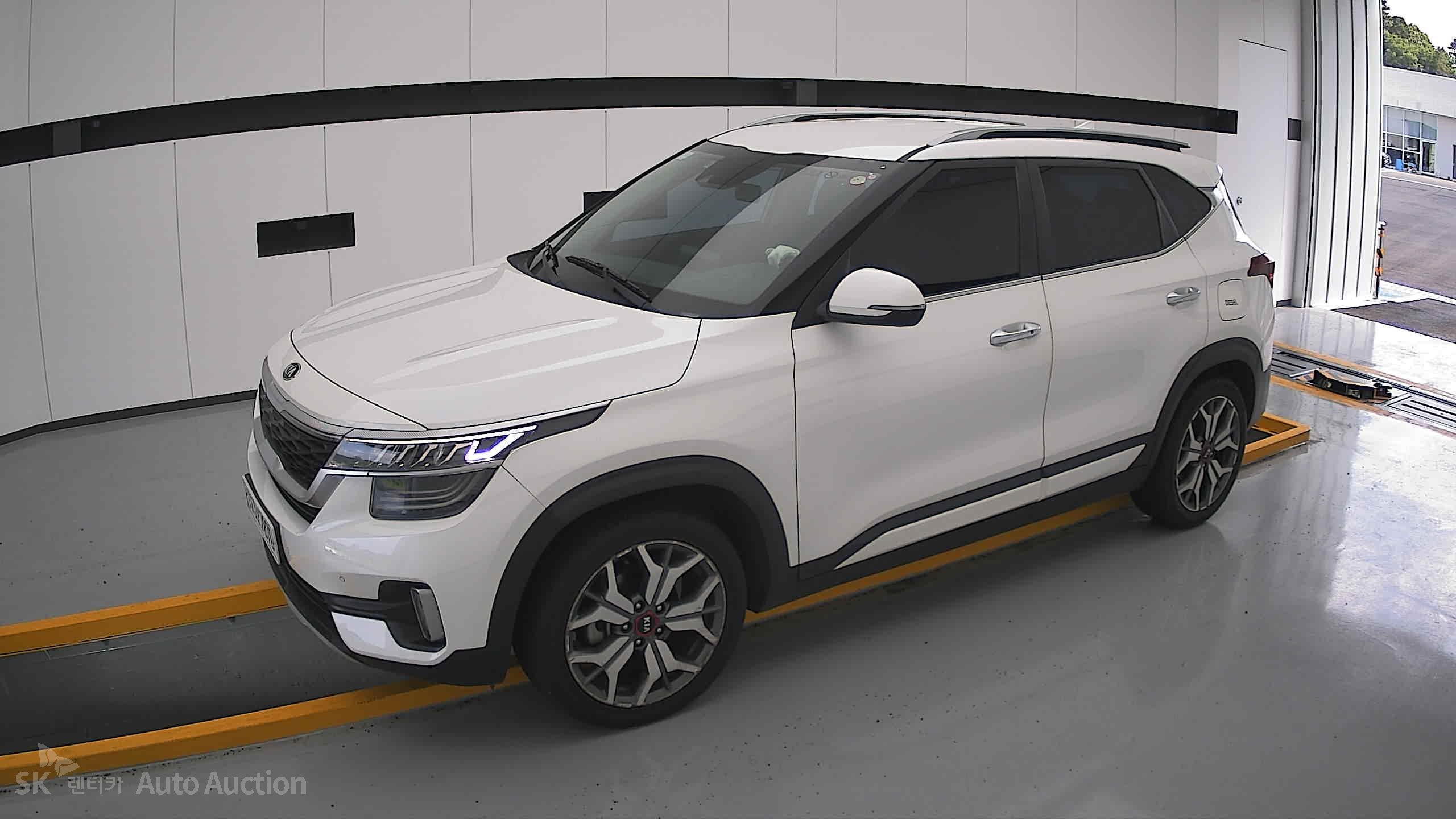 2020 - kia seltos
