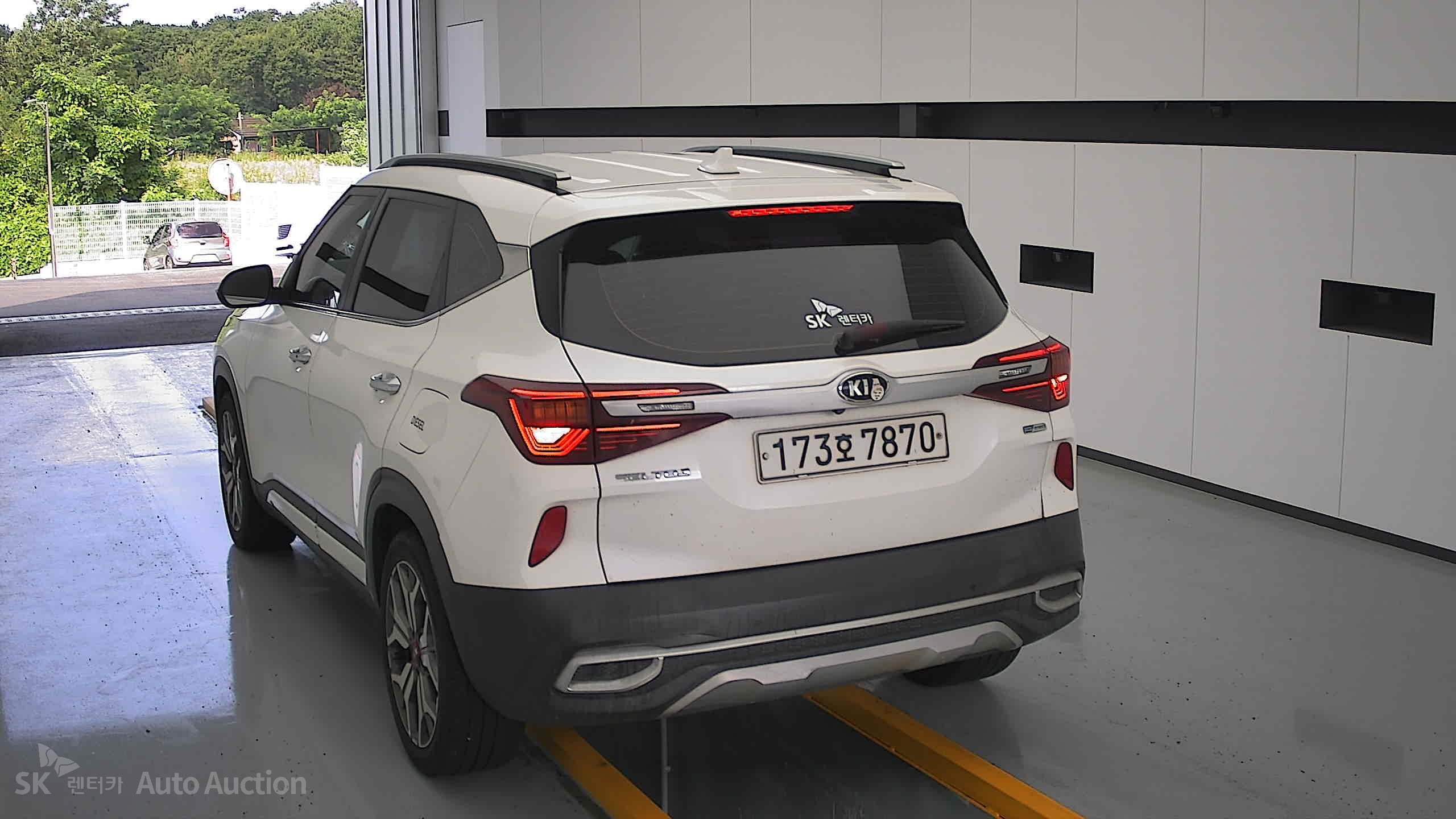 2020 - kia seltos