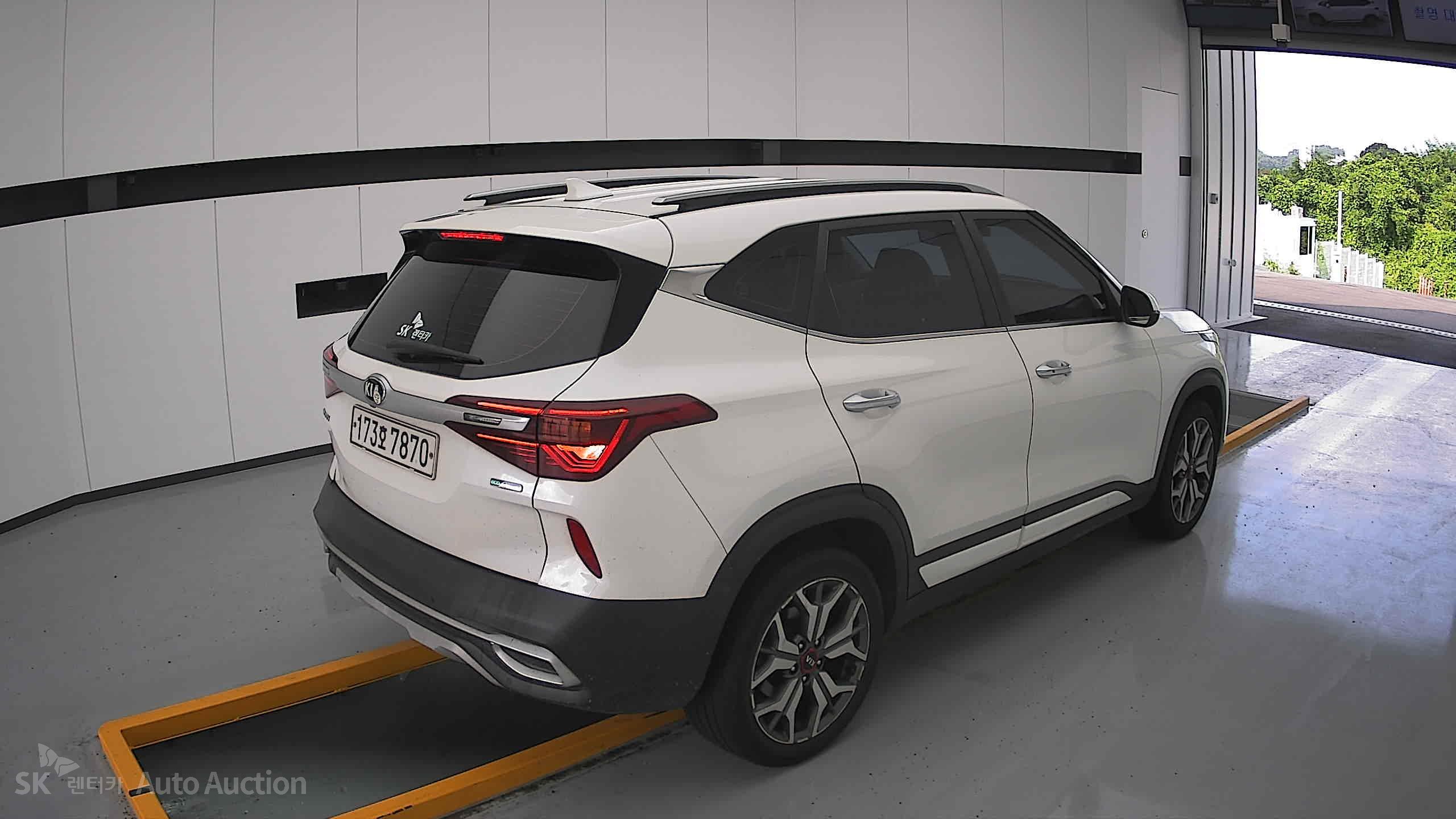 2020 - kia seltos
