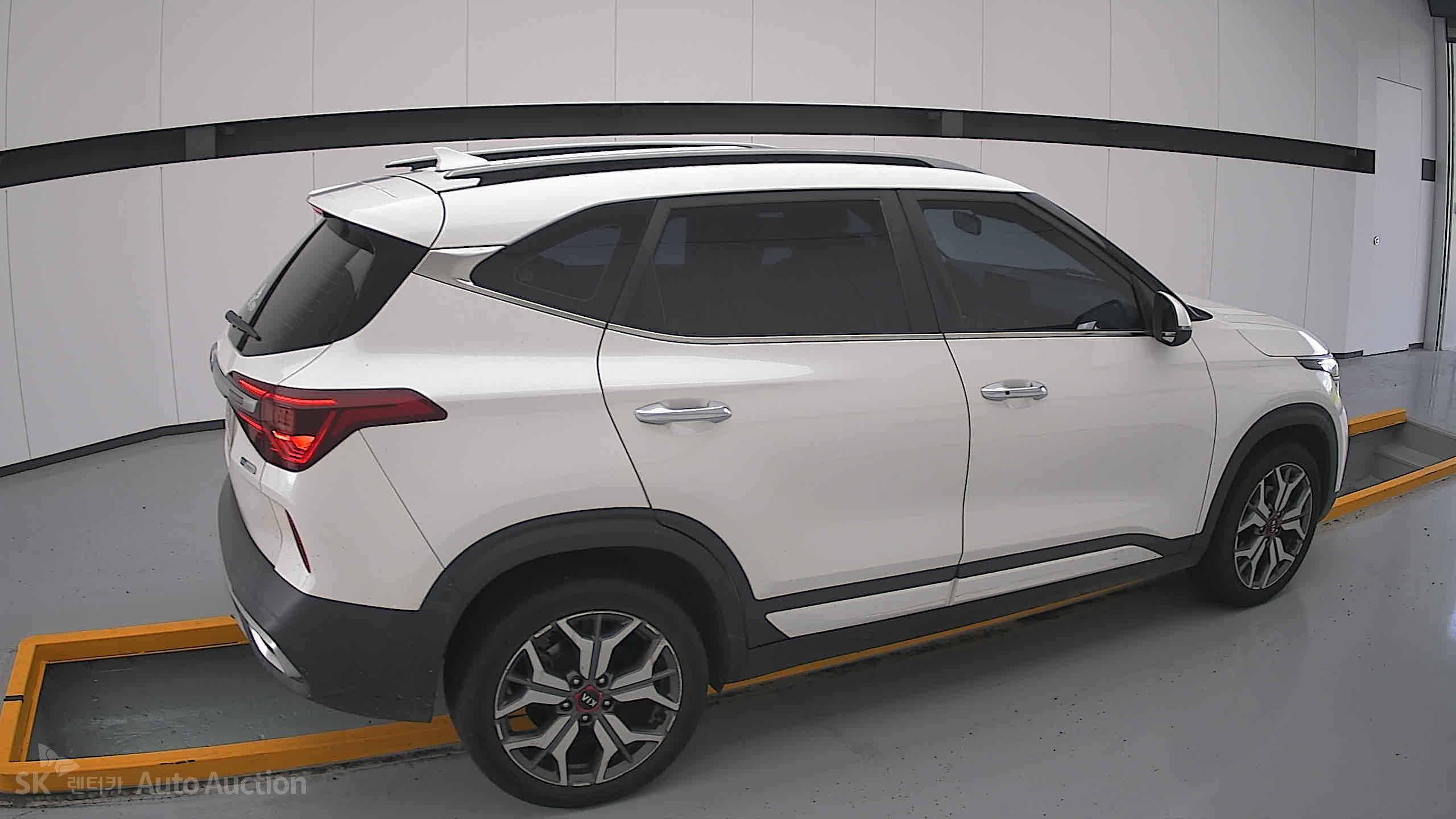 2020 - kia seltos