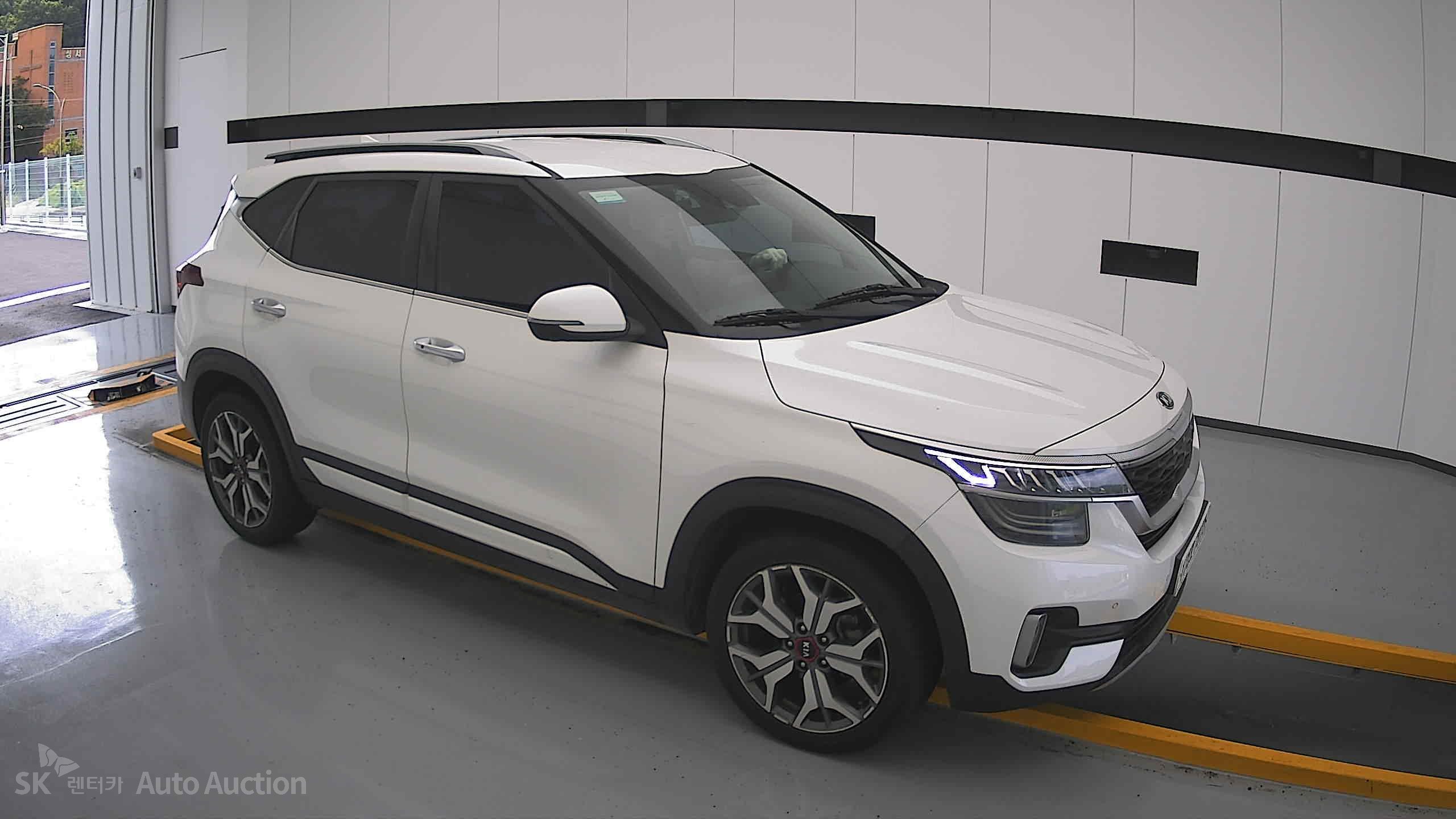 2020 - kia seltos
