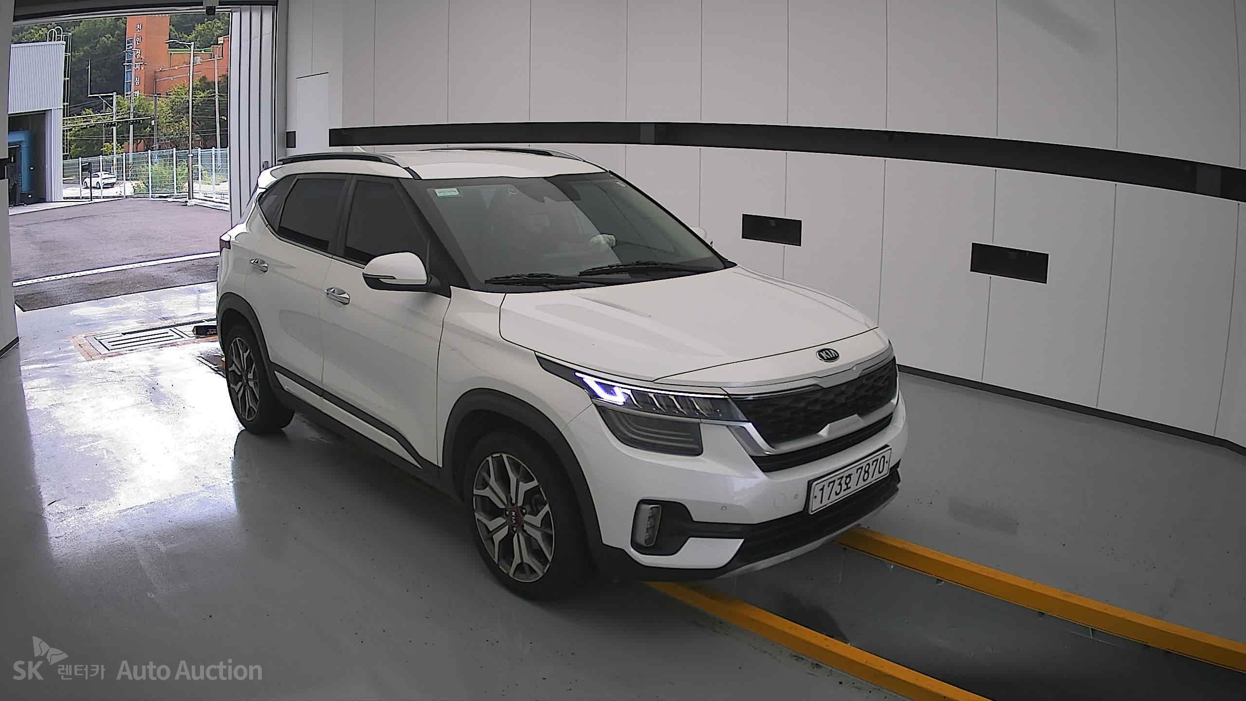 2020 - kia seltos