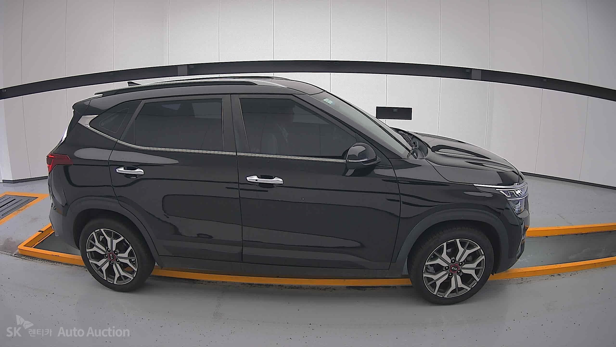2020 - kia seltos