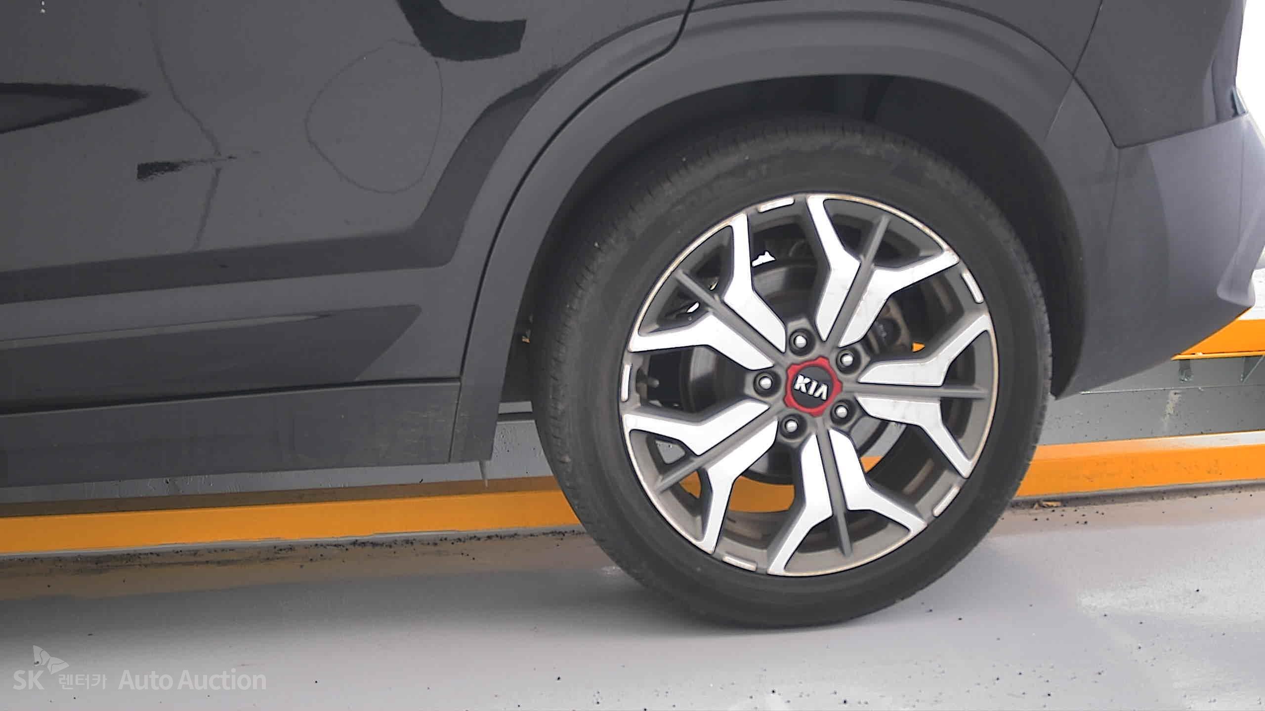 2020 - kia seltos