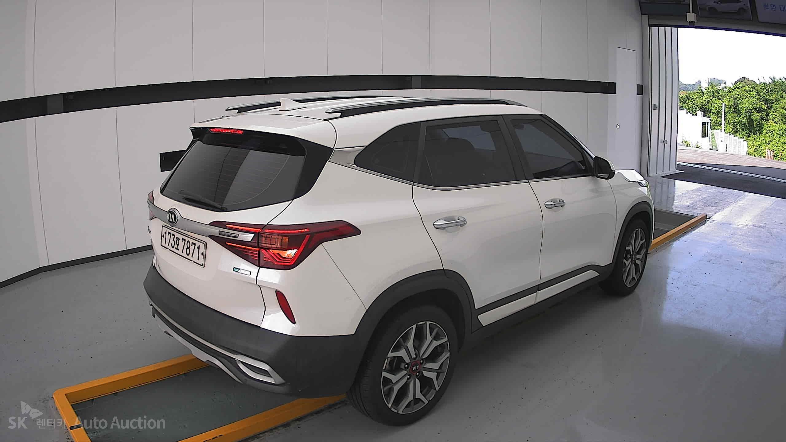 2020 - kia seltos