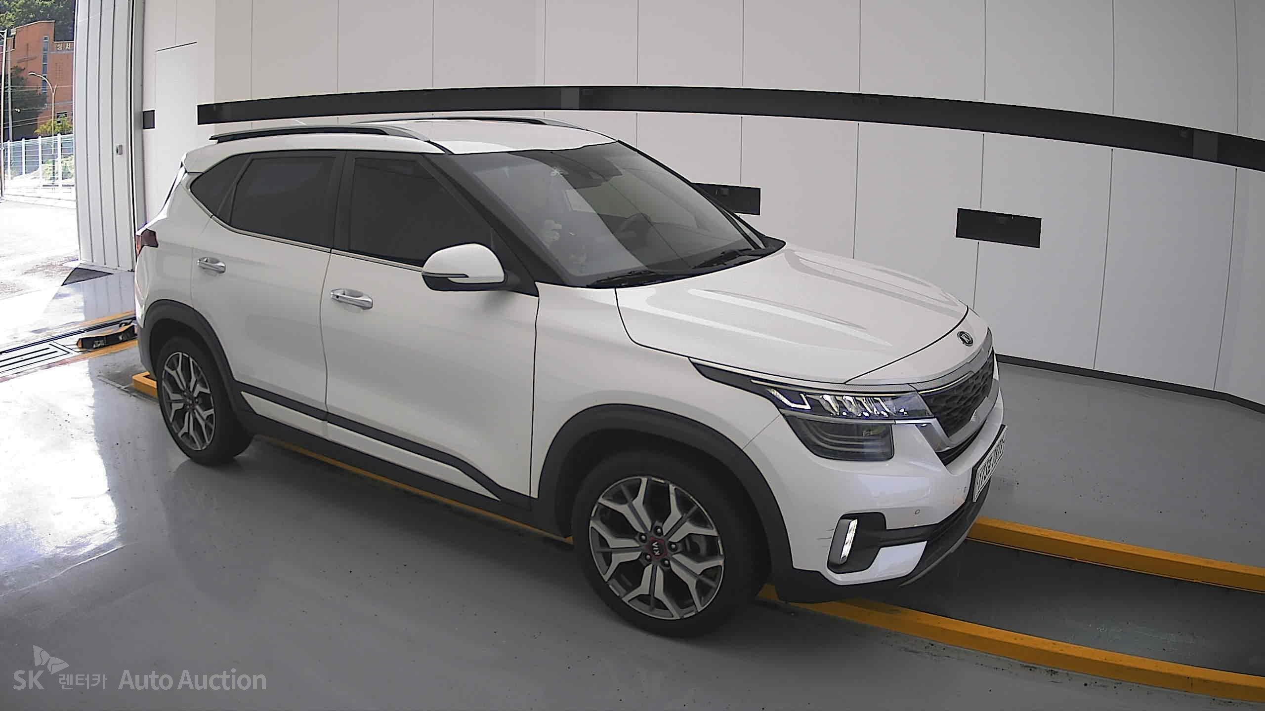 2020 - kia seltos