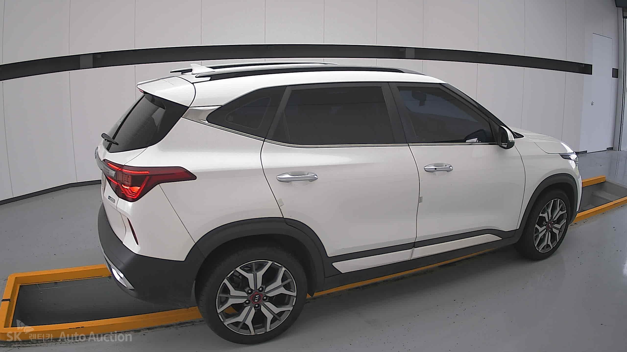 2020 - kia seltos