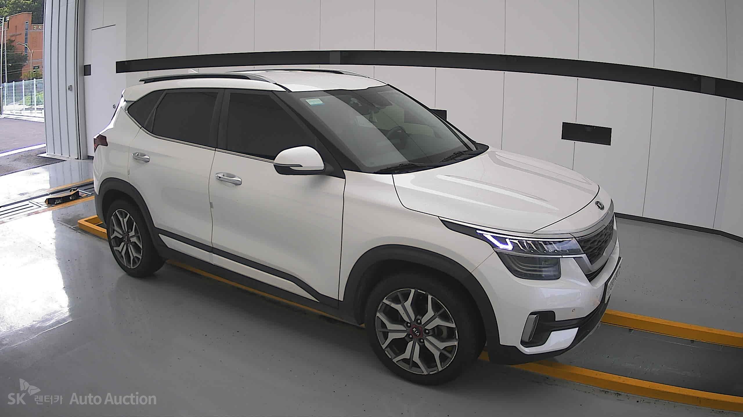 2020 - kia seltos