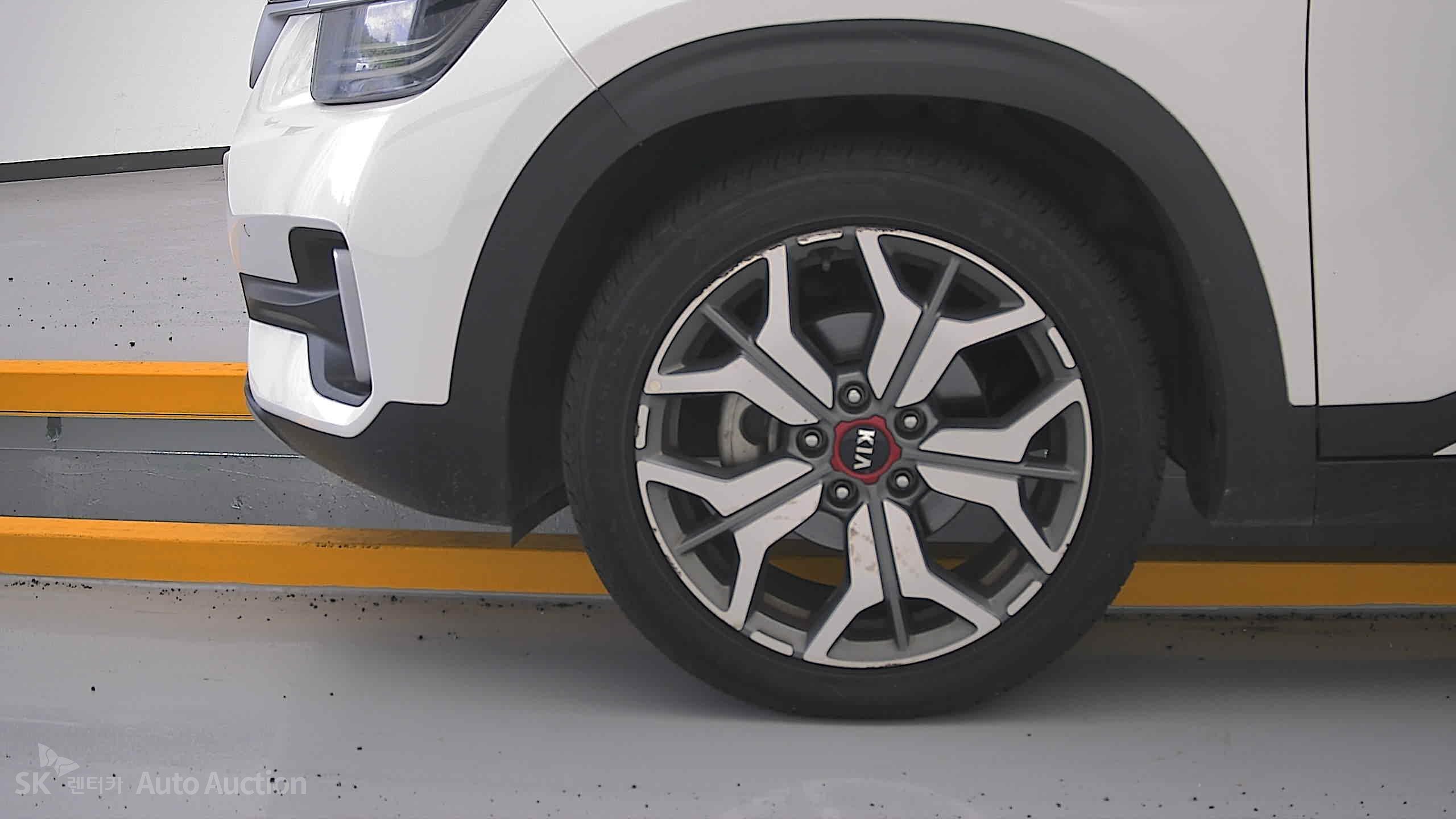 2020 - kia seltos