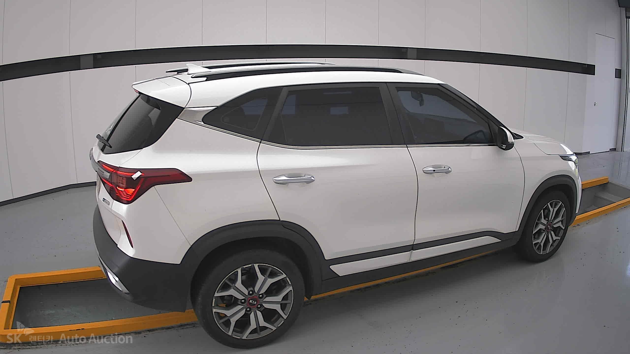2020 - kia seltos
