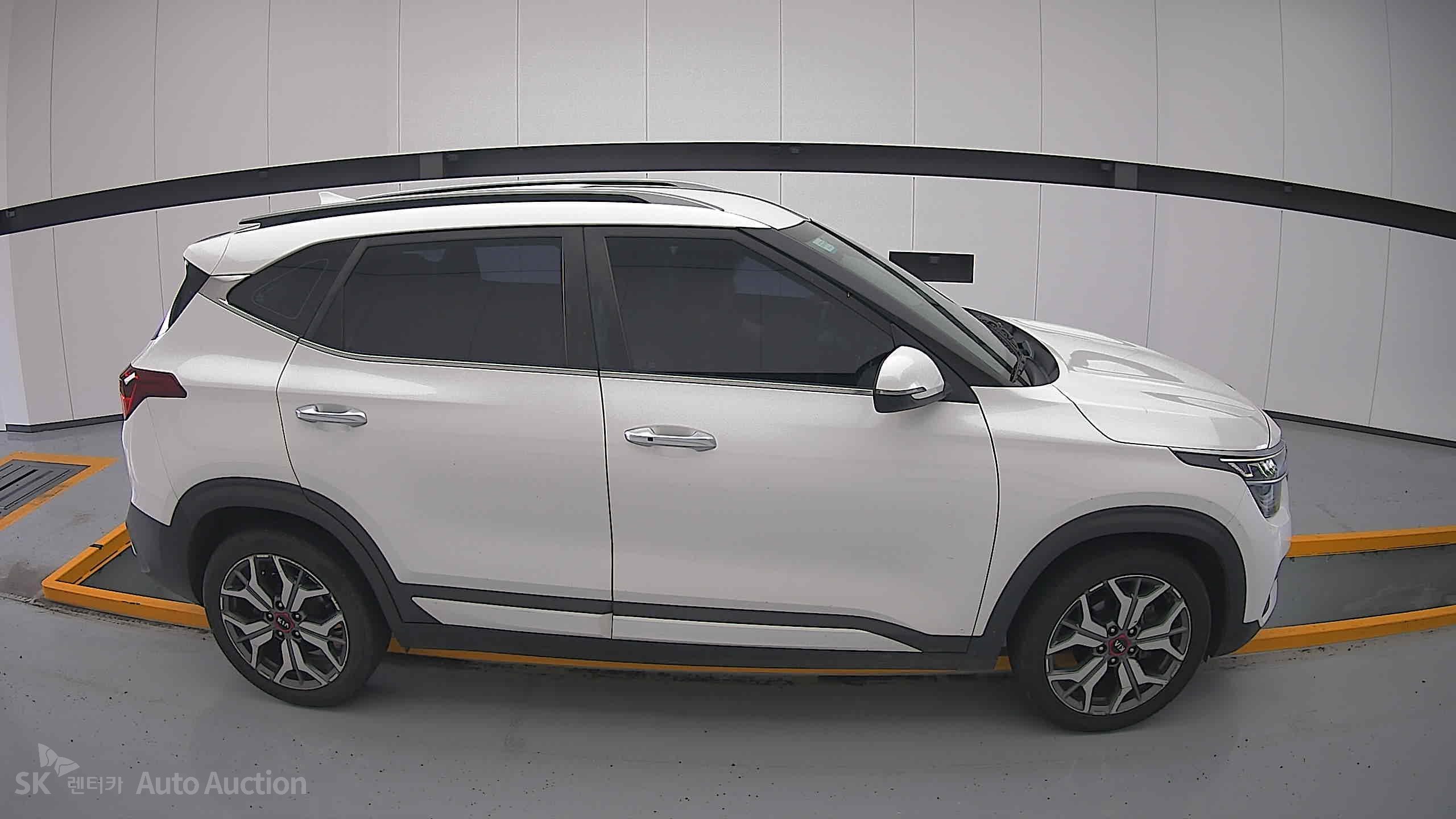 2020 - kia seltos