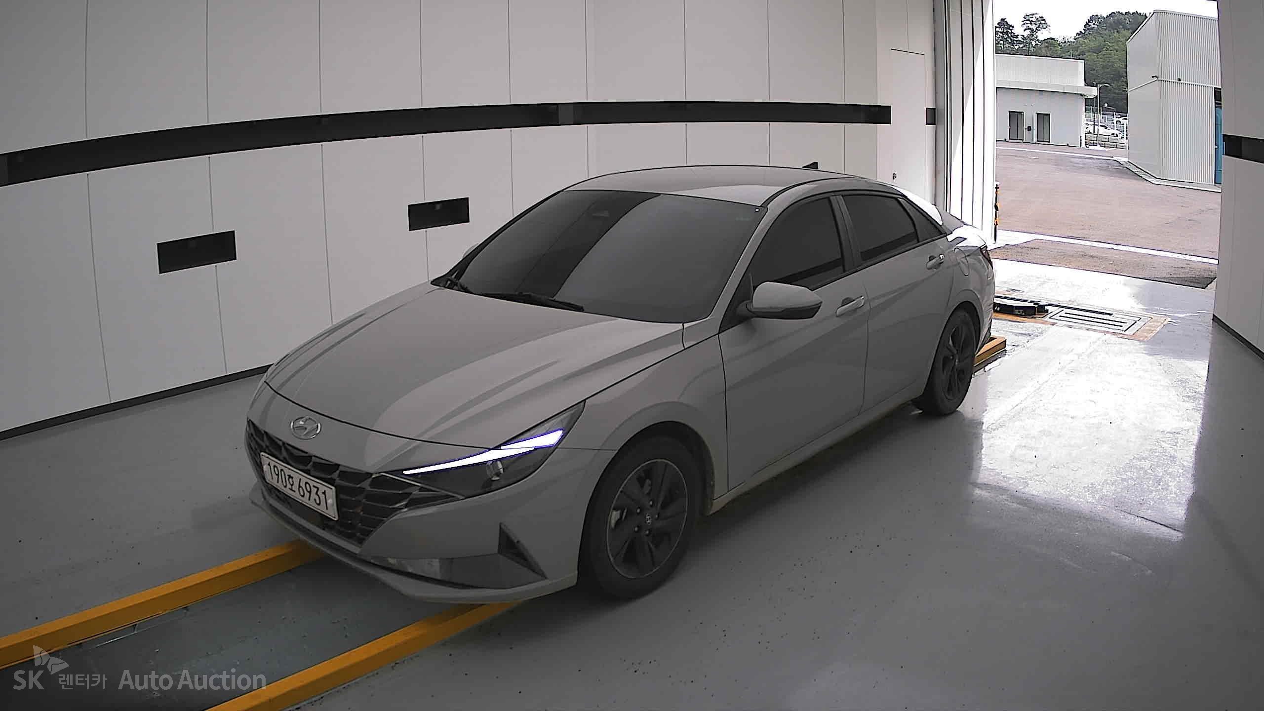 2023 - hyundai avante
