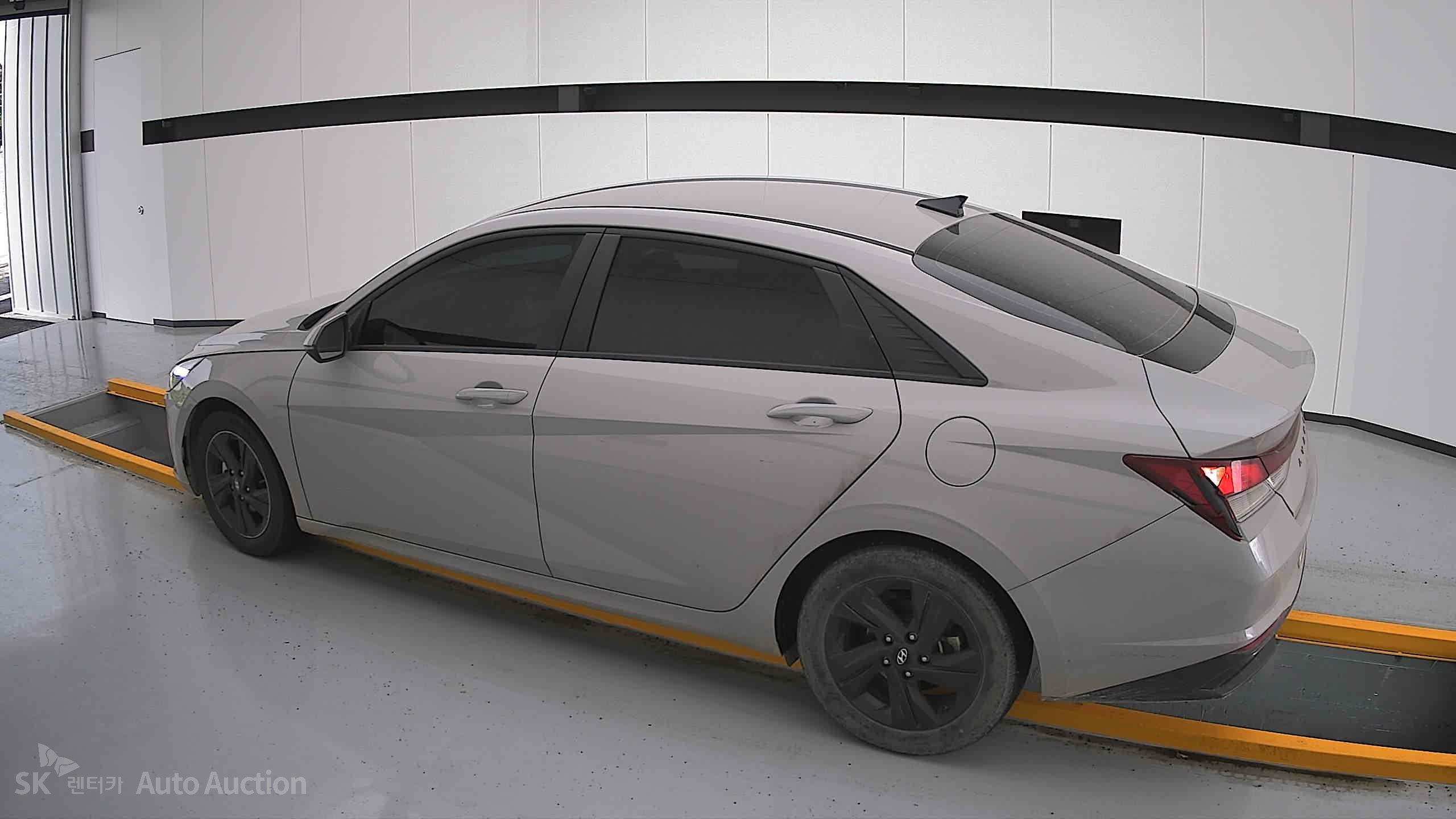 2023 - hyundai avante
