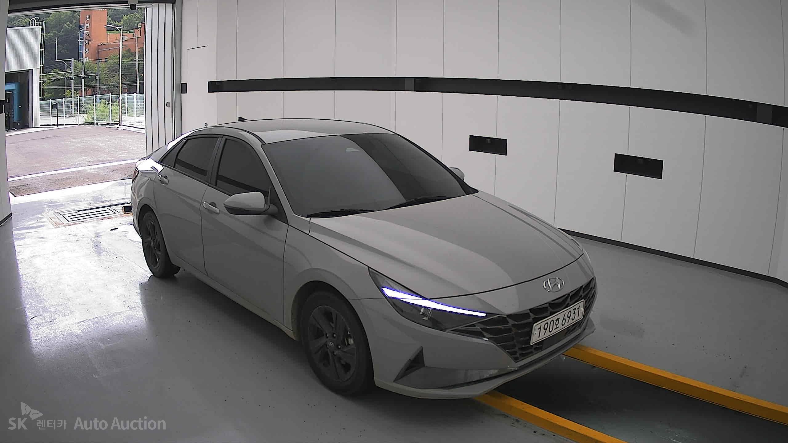 2023 - hyundai avante