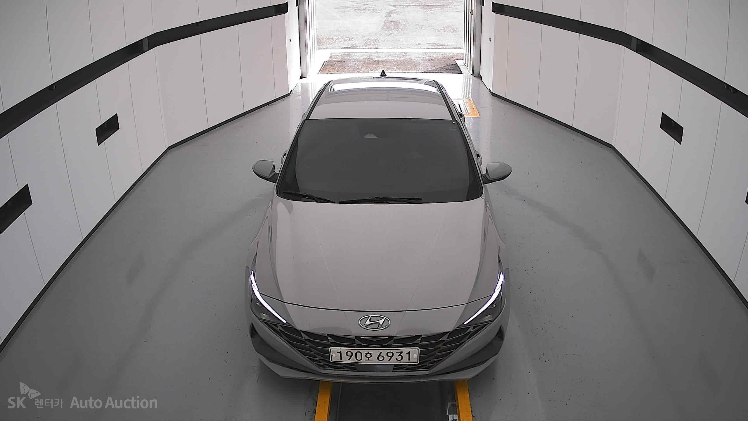 2023 - hyundai avante