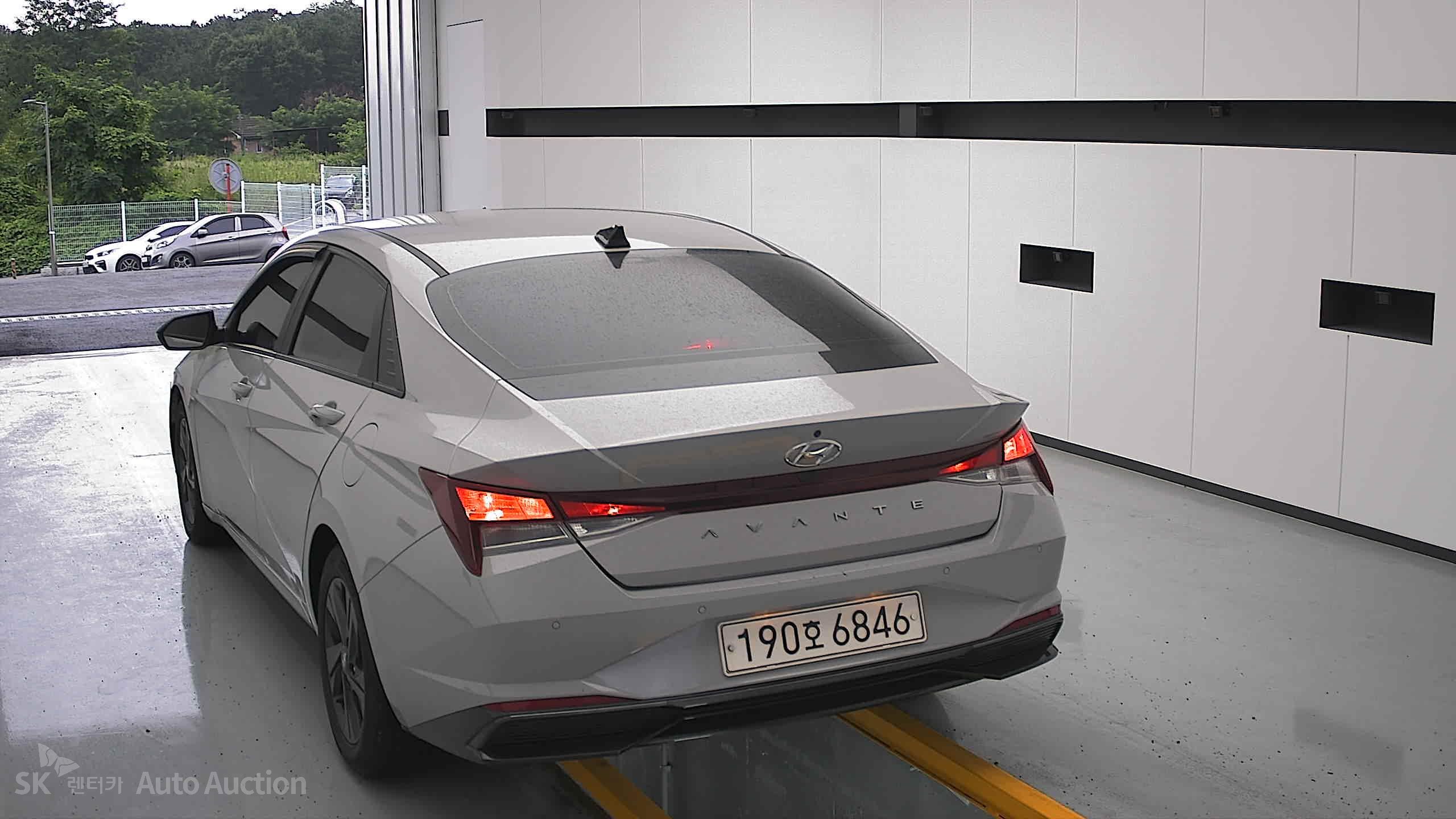 2023 - hyundai avante