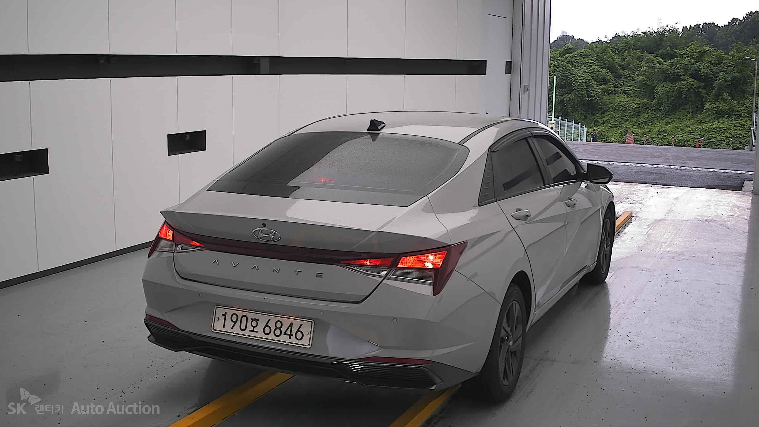 2023 - hyundai avante