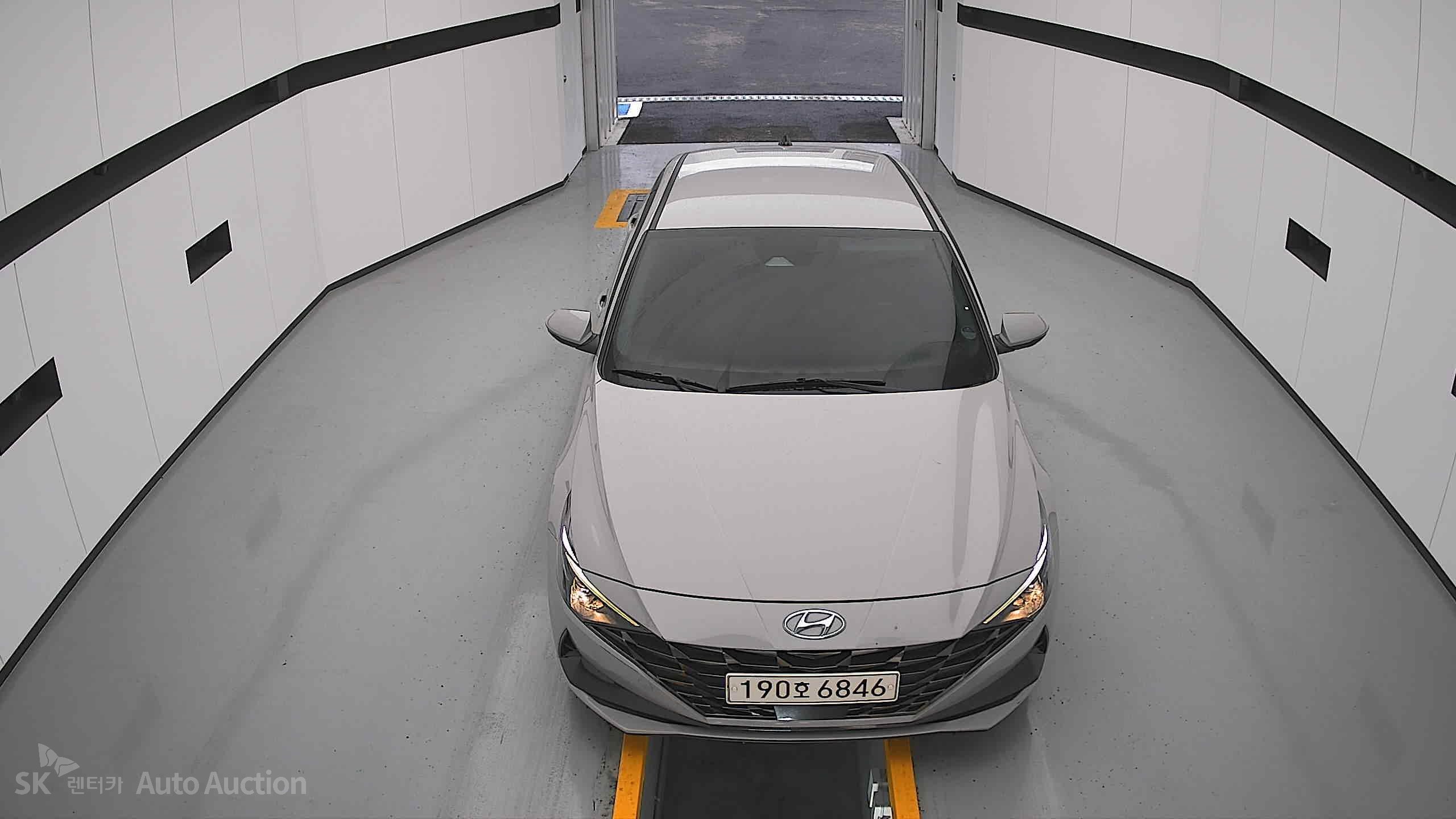 2023 - hyundai avante