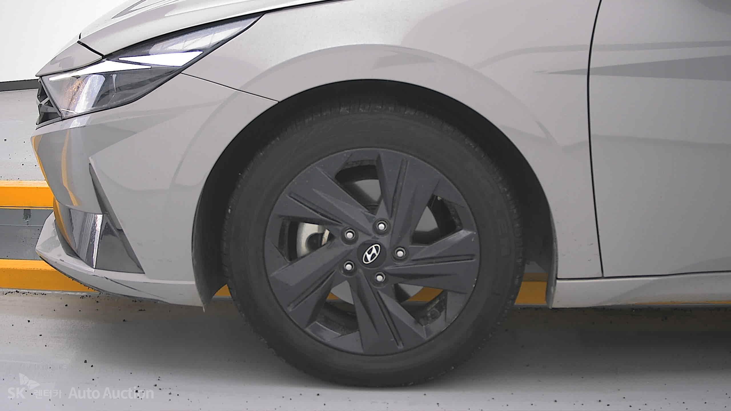 2023 - hyundai avante