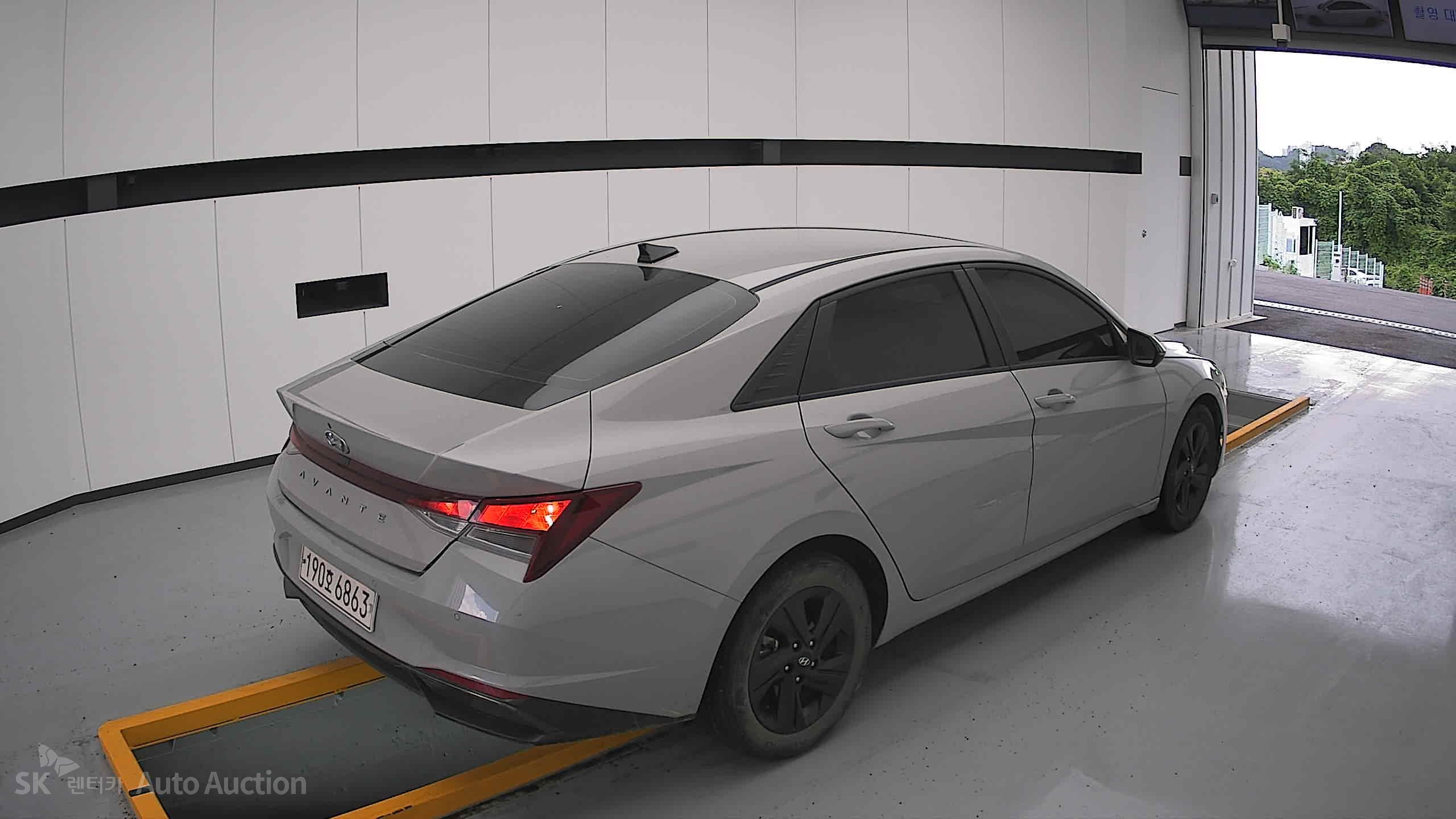 2023 - hyundai avante