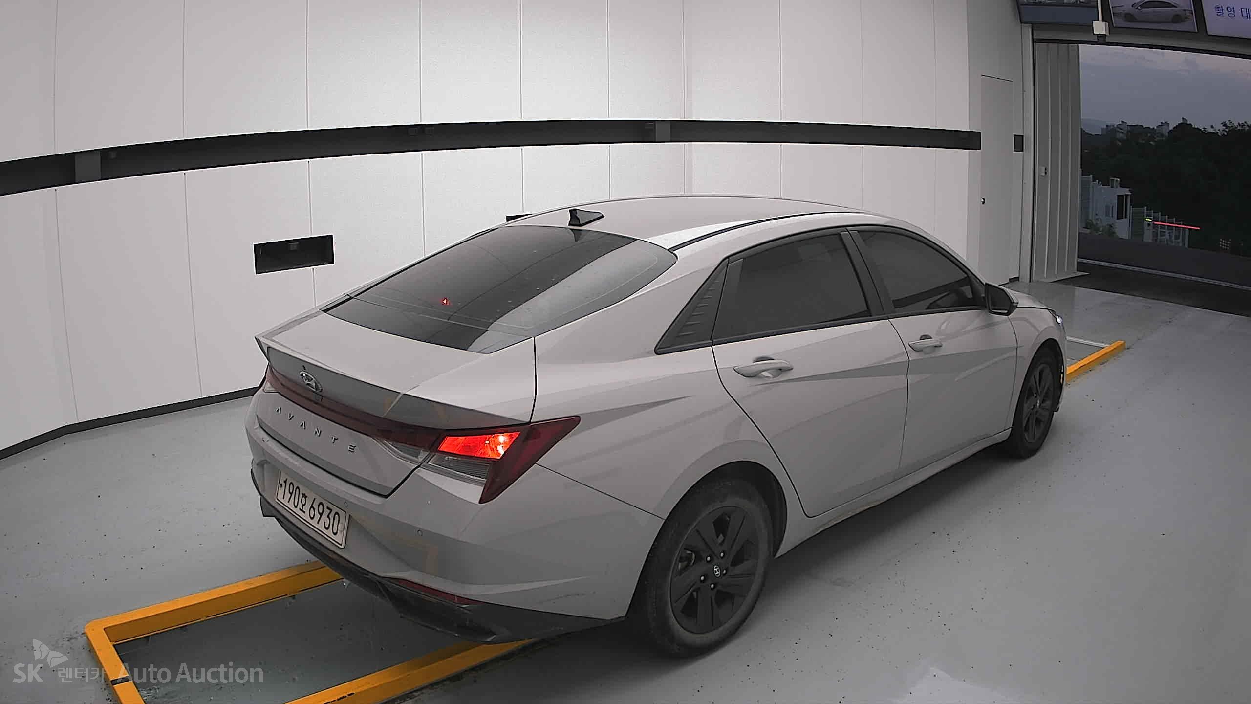 2023 - hyundai avante